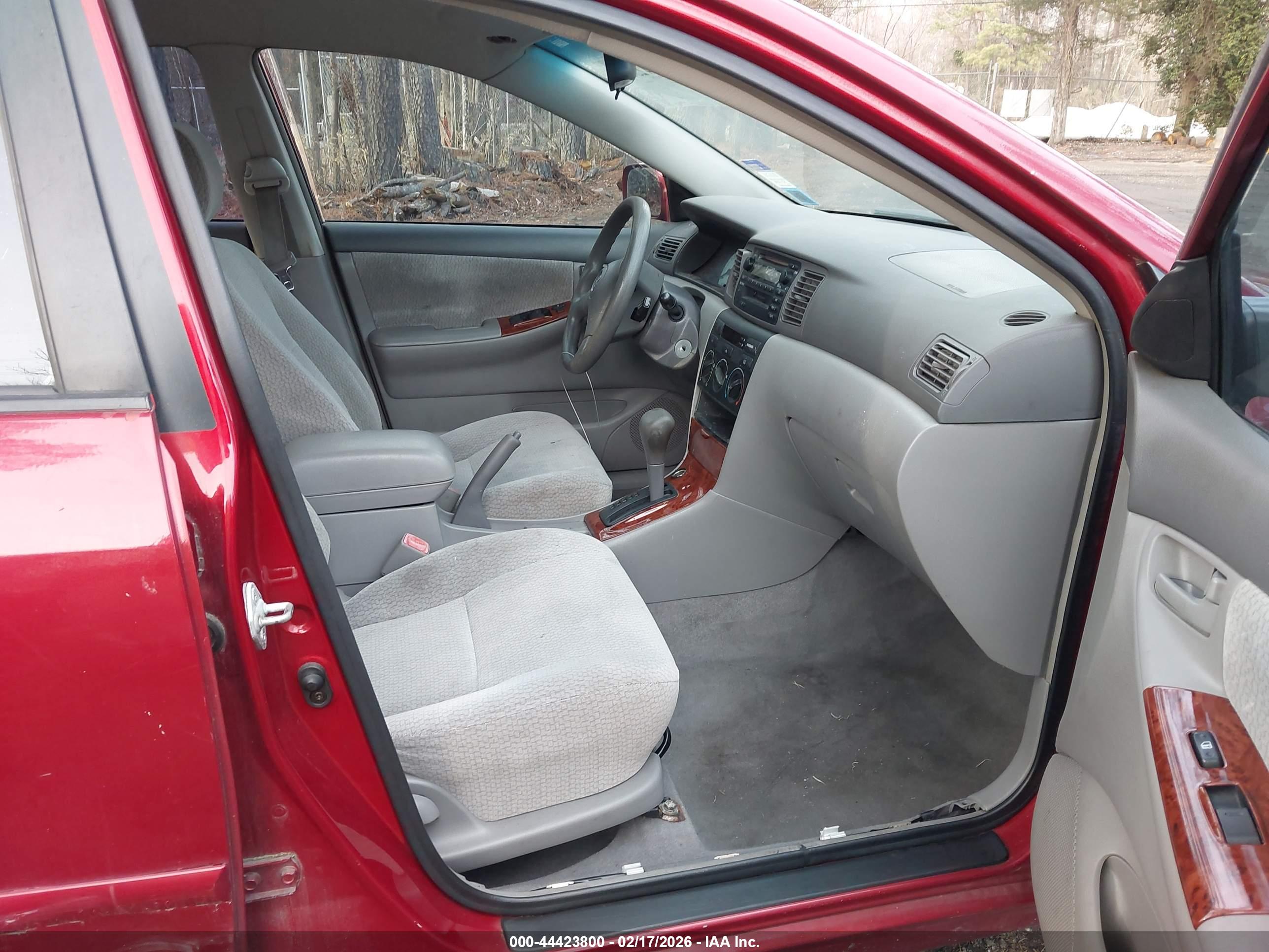 TOYOTA COROLLA image 5