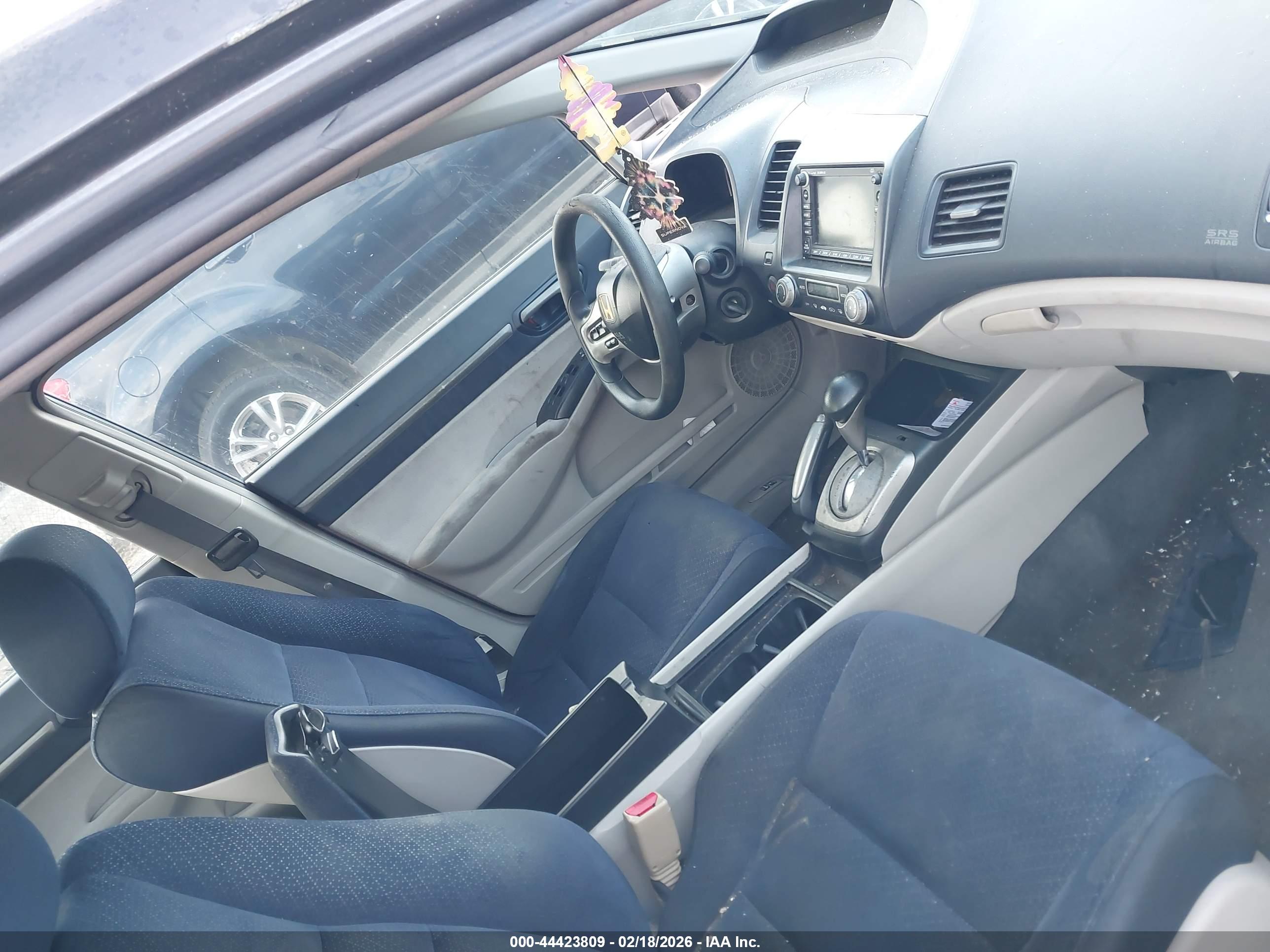 HONDA CIVIC image 5