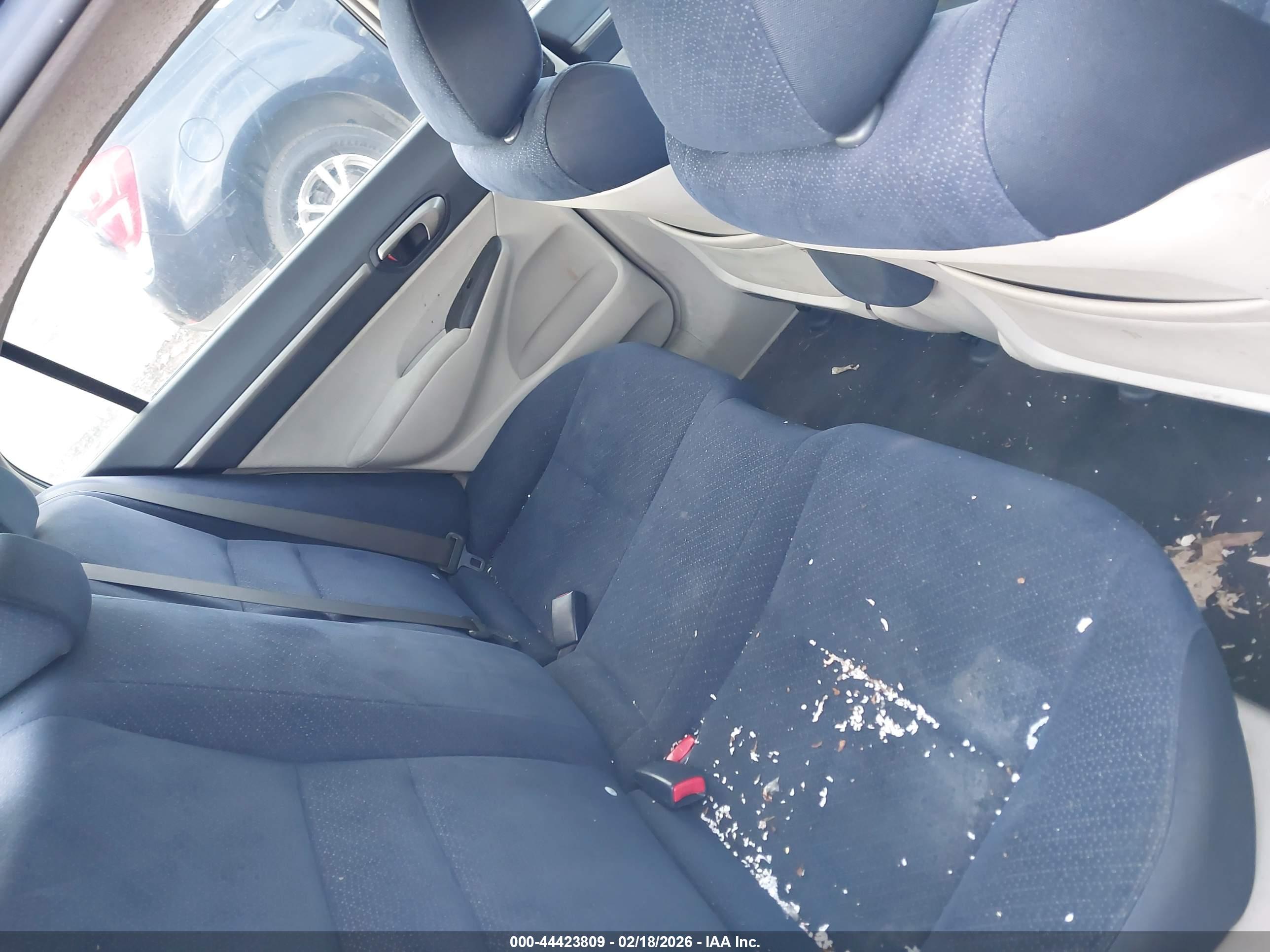 HONDA CIVIC image 8