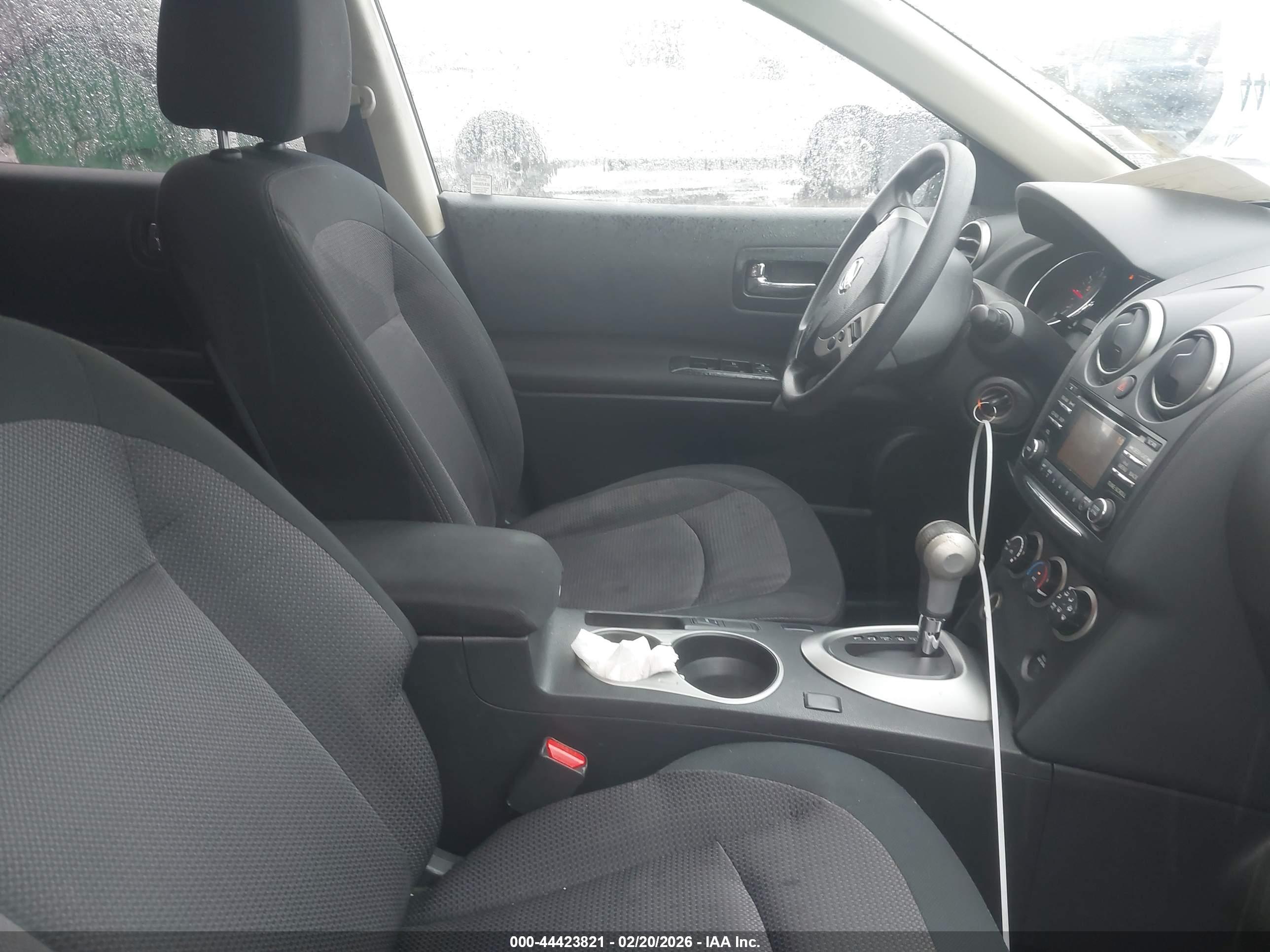 NISSAN ROGUE image 5