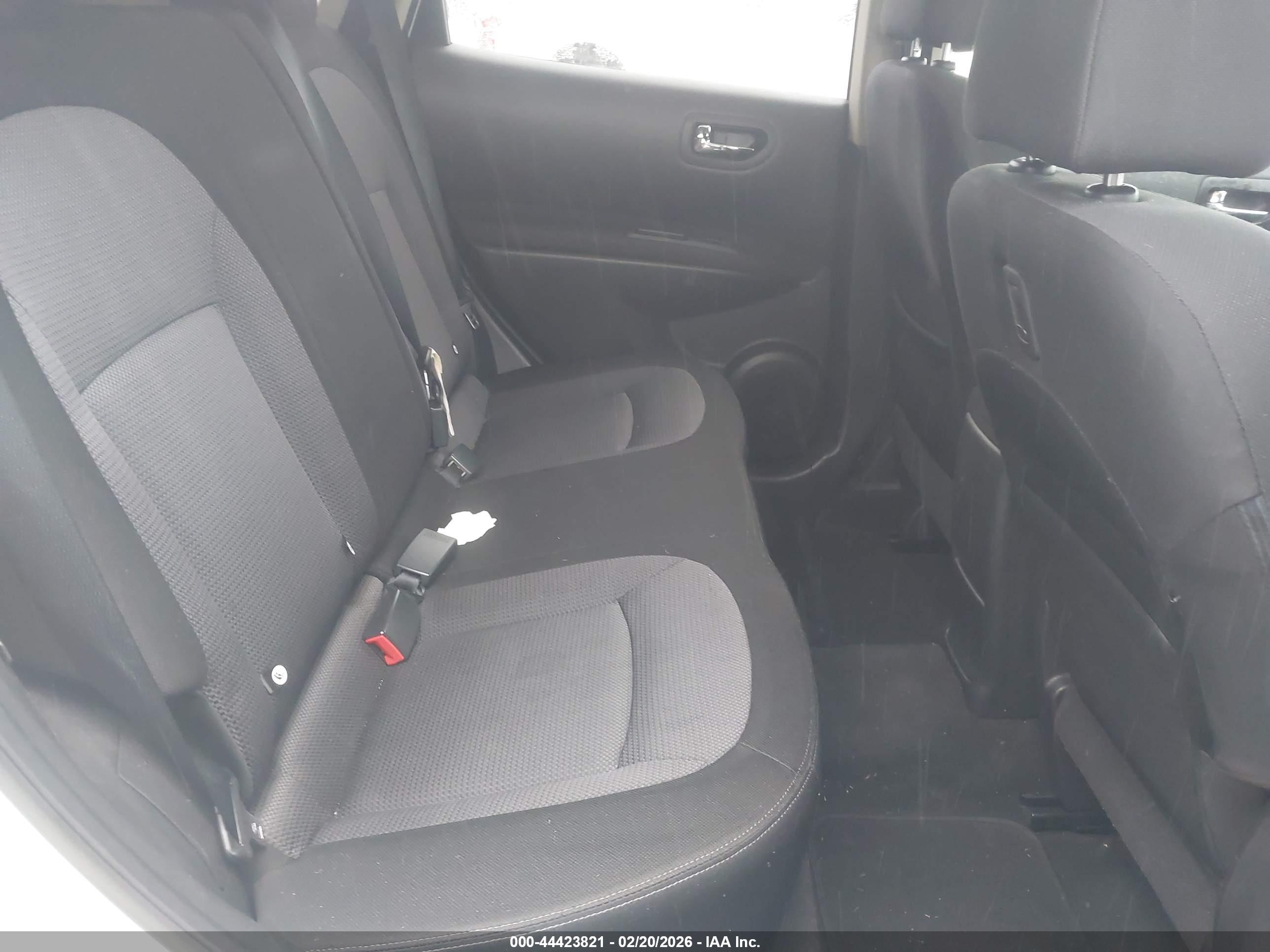 NISSAN ROGUE image 8