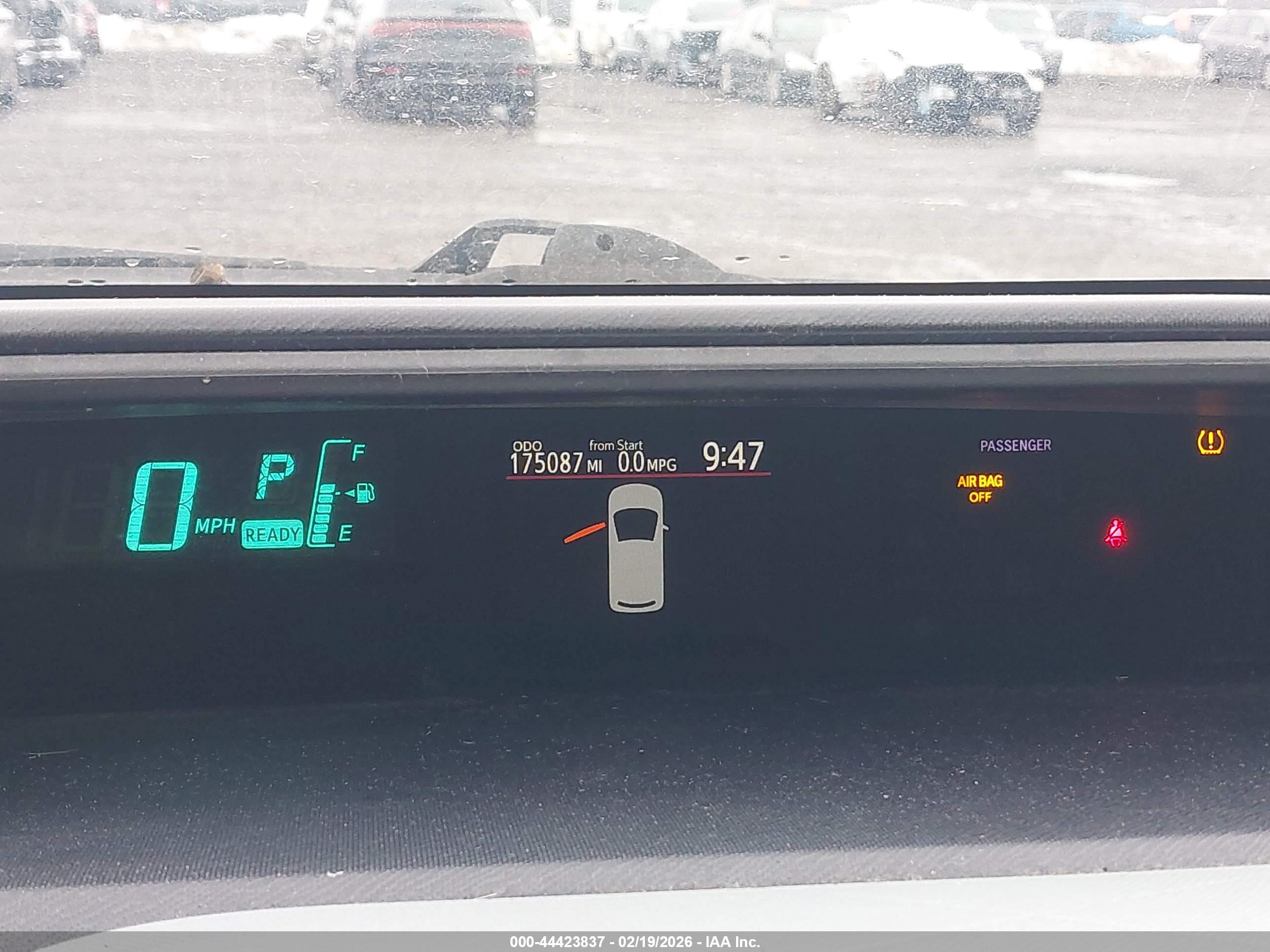 TOYOTA PRIUS image 7