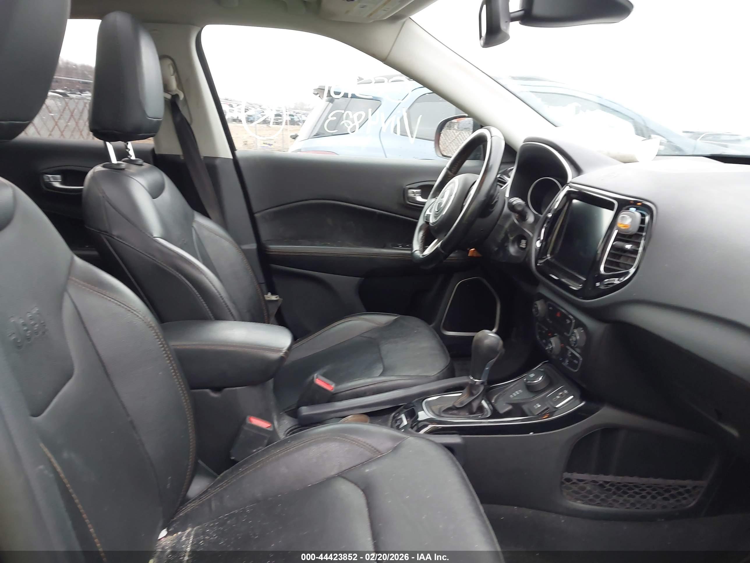 JEEP COMPASS image 5