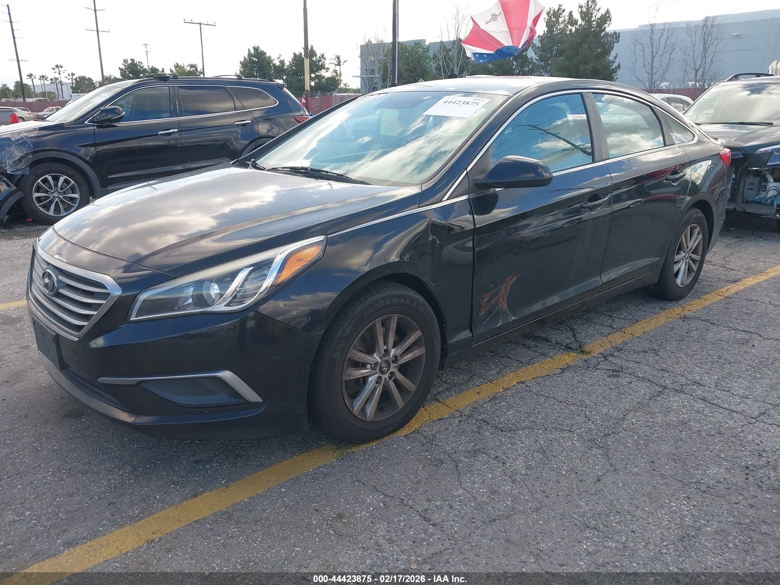 HYUNDAI SONATA image 2