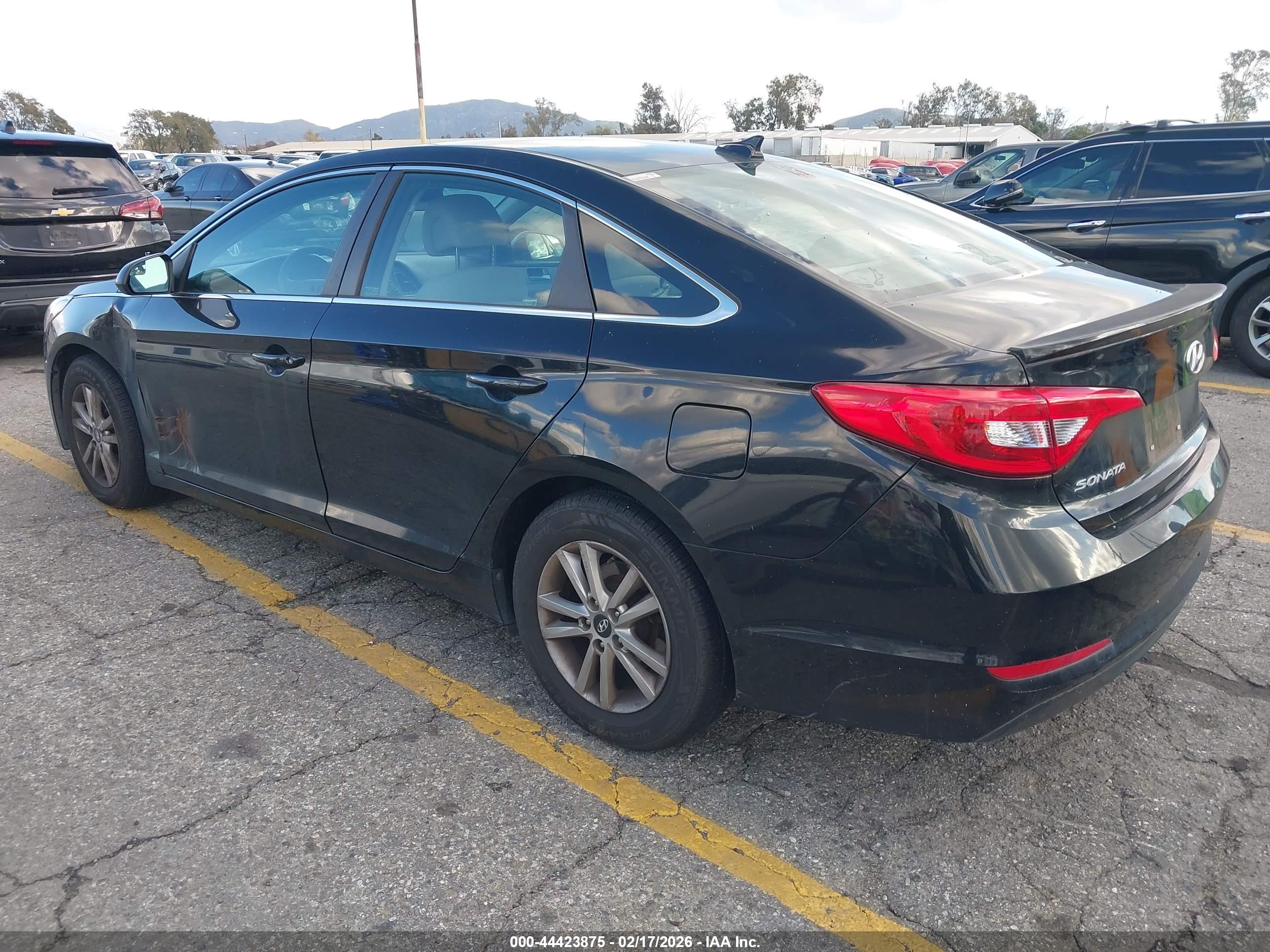 HYUNDAI SONATA image 3
