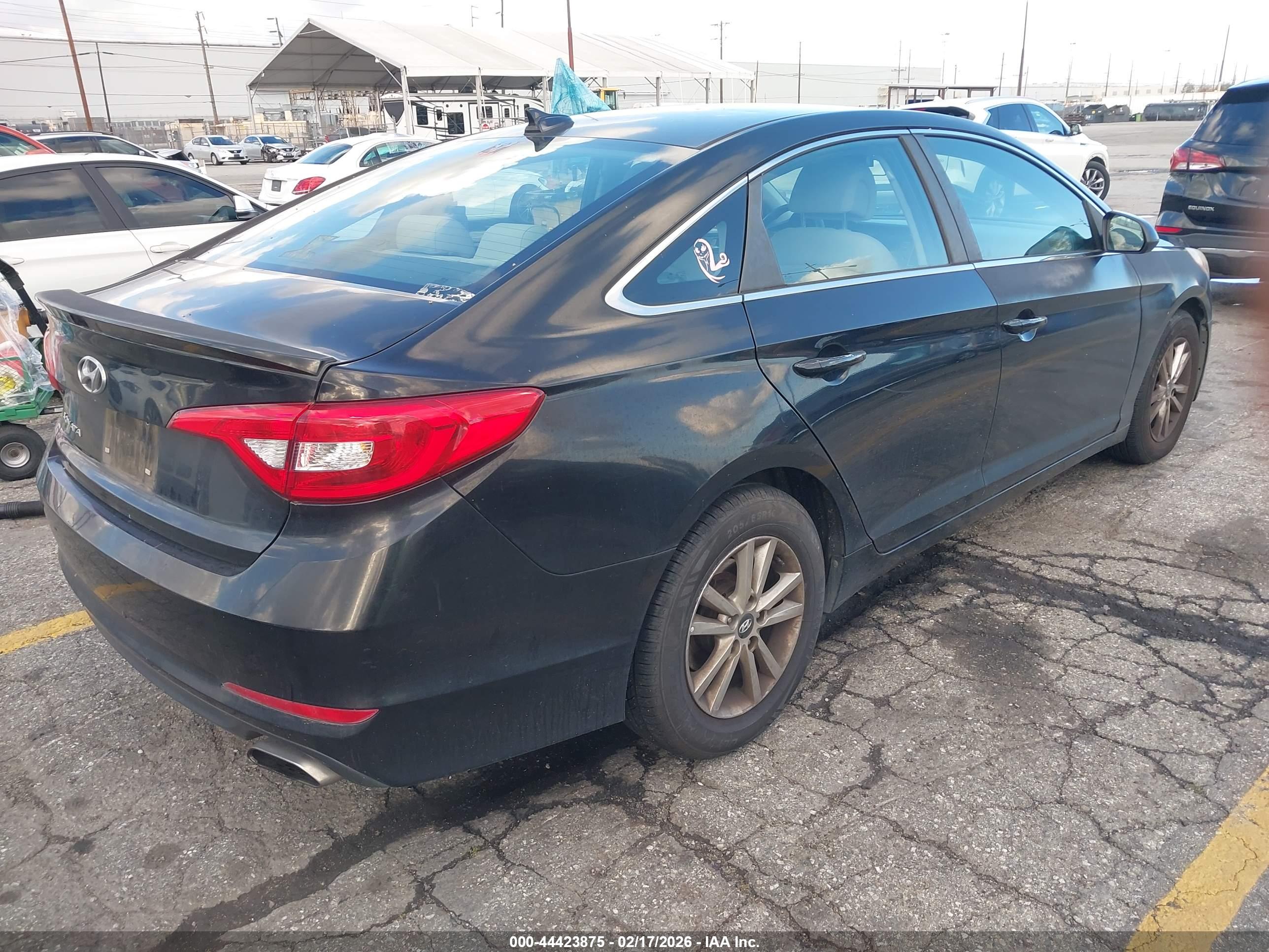 HYUNDAI SONATA image 4