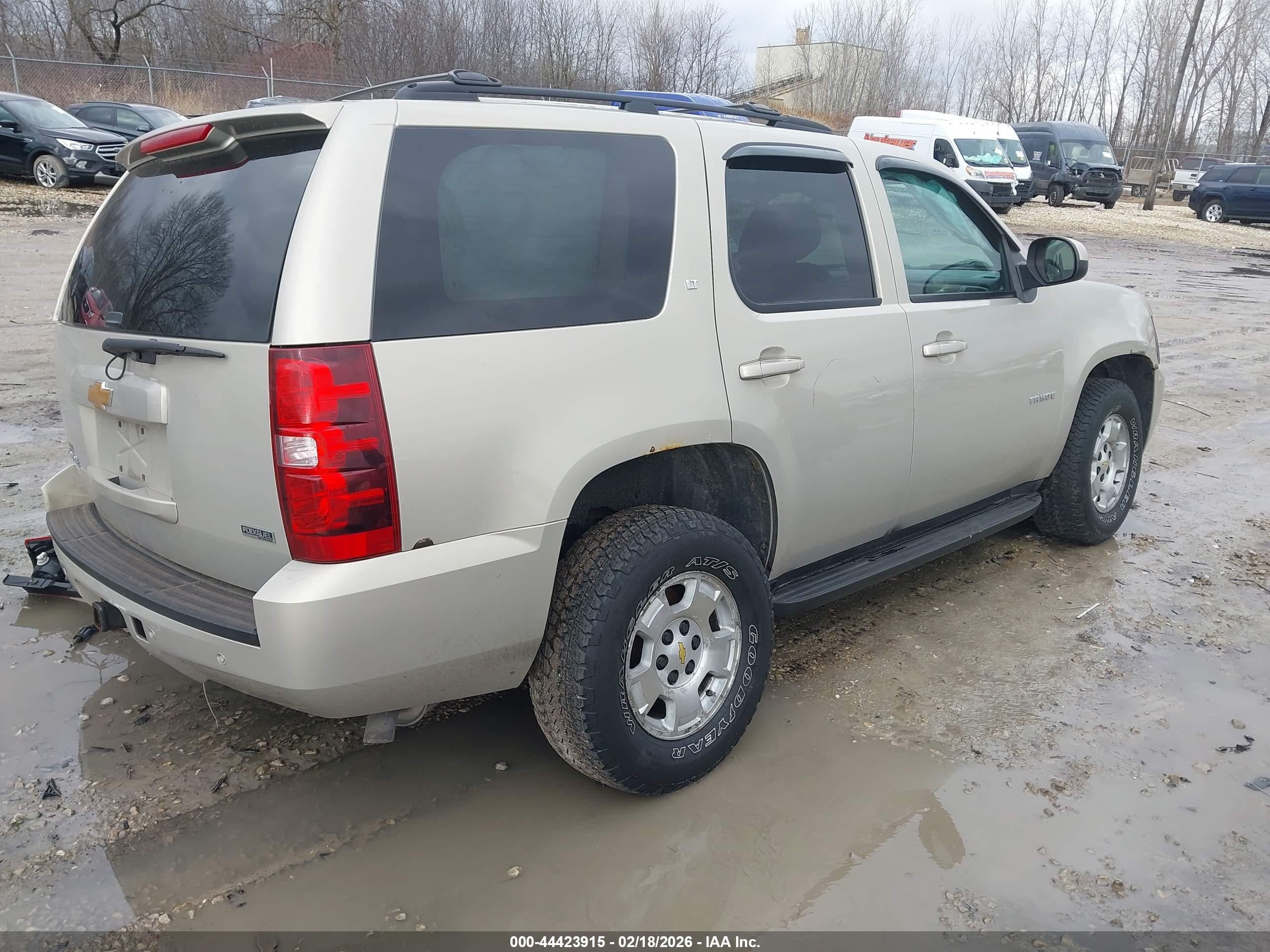 CHEVROLET TAHOE image 4
