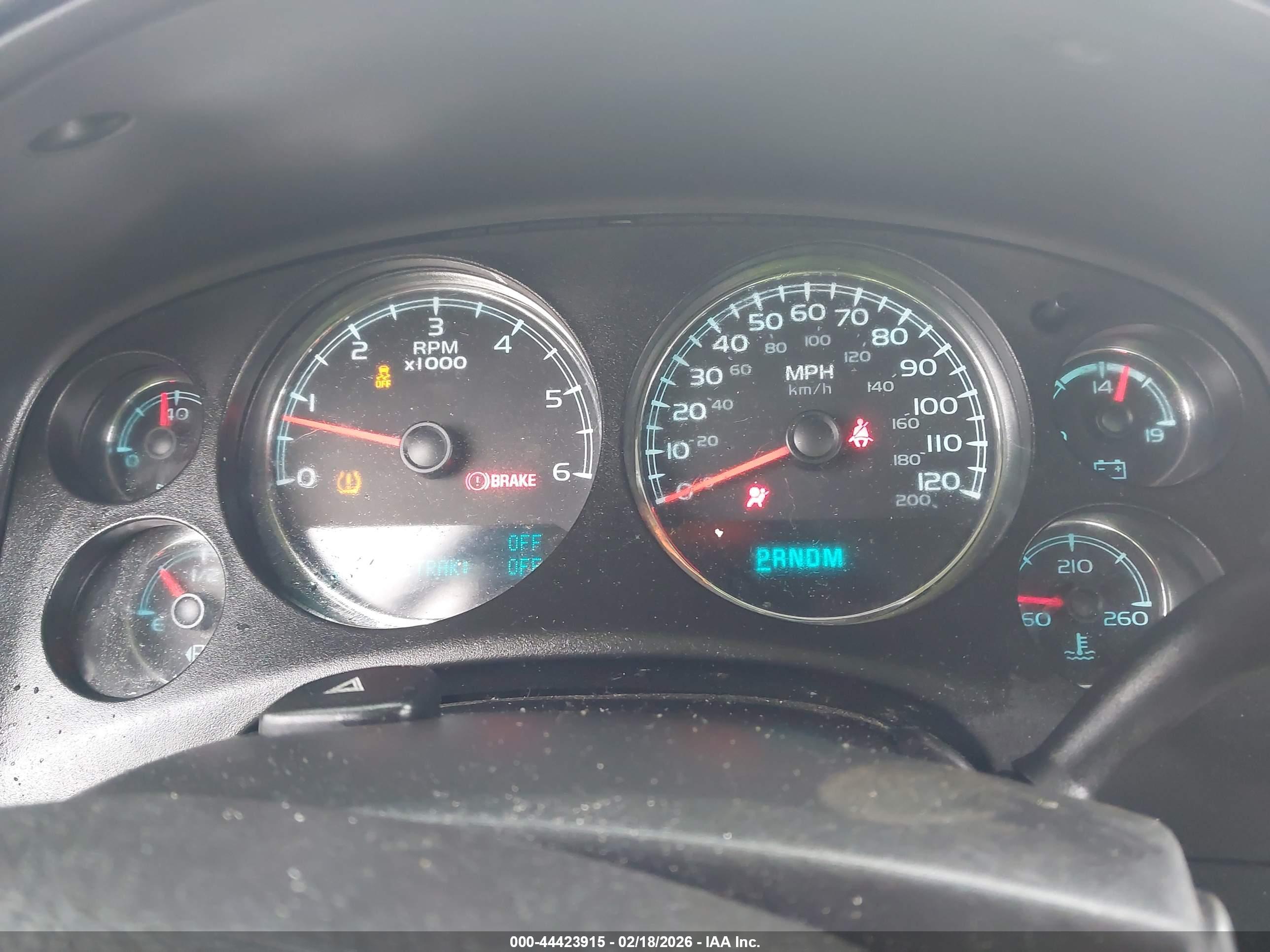 CHEVROLET TAHOE image 7