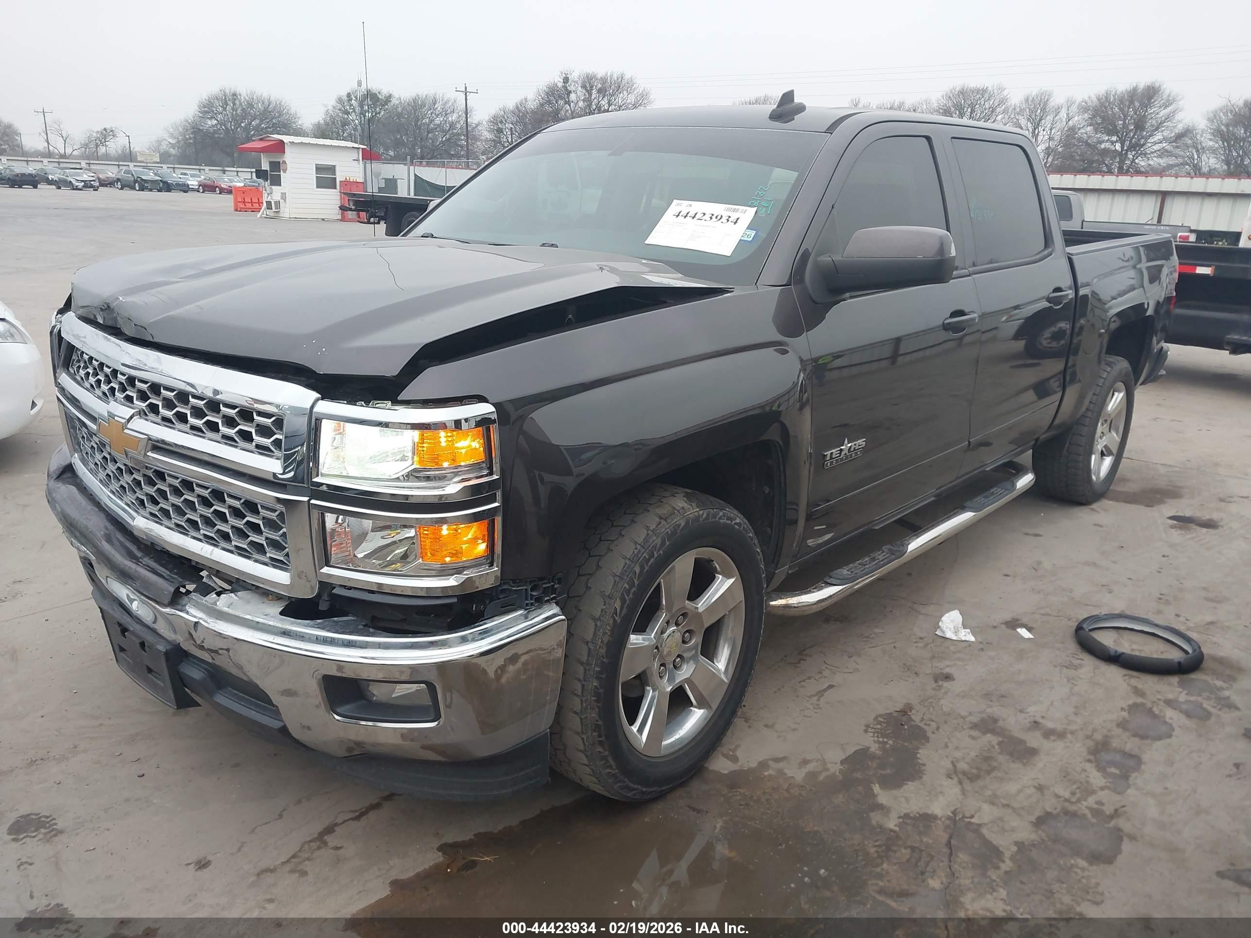 CHEVROLET SILVERADO image 2