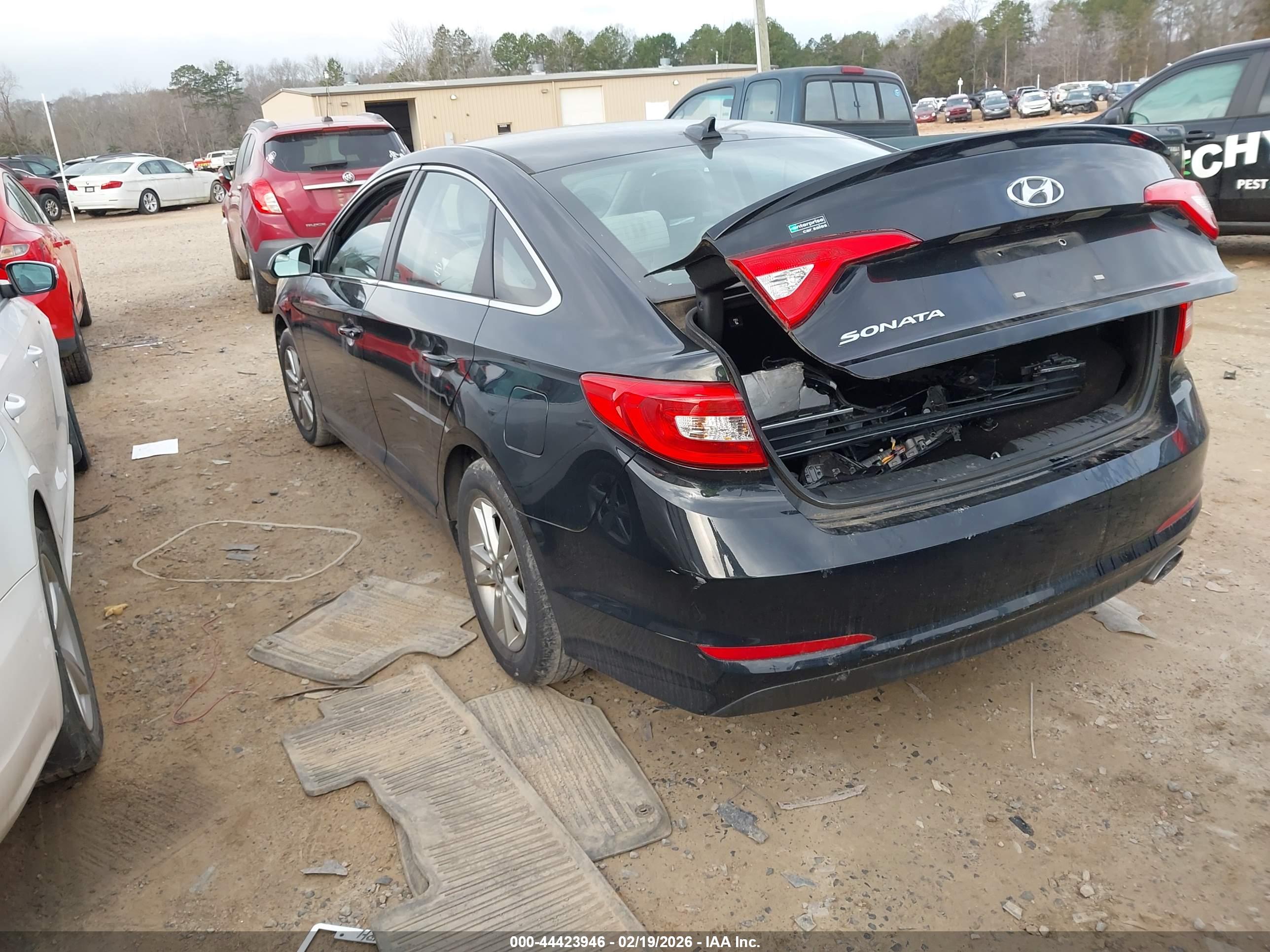 HYUNDAI SONATA image 3