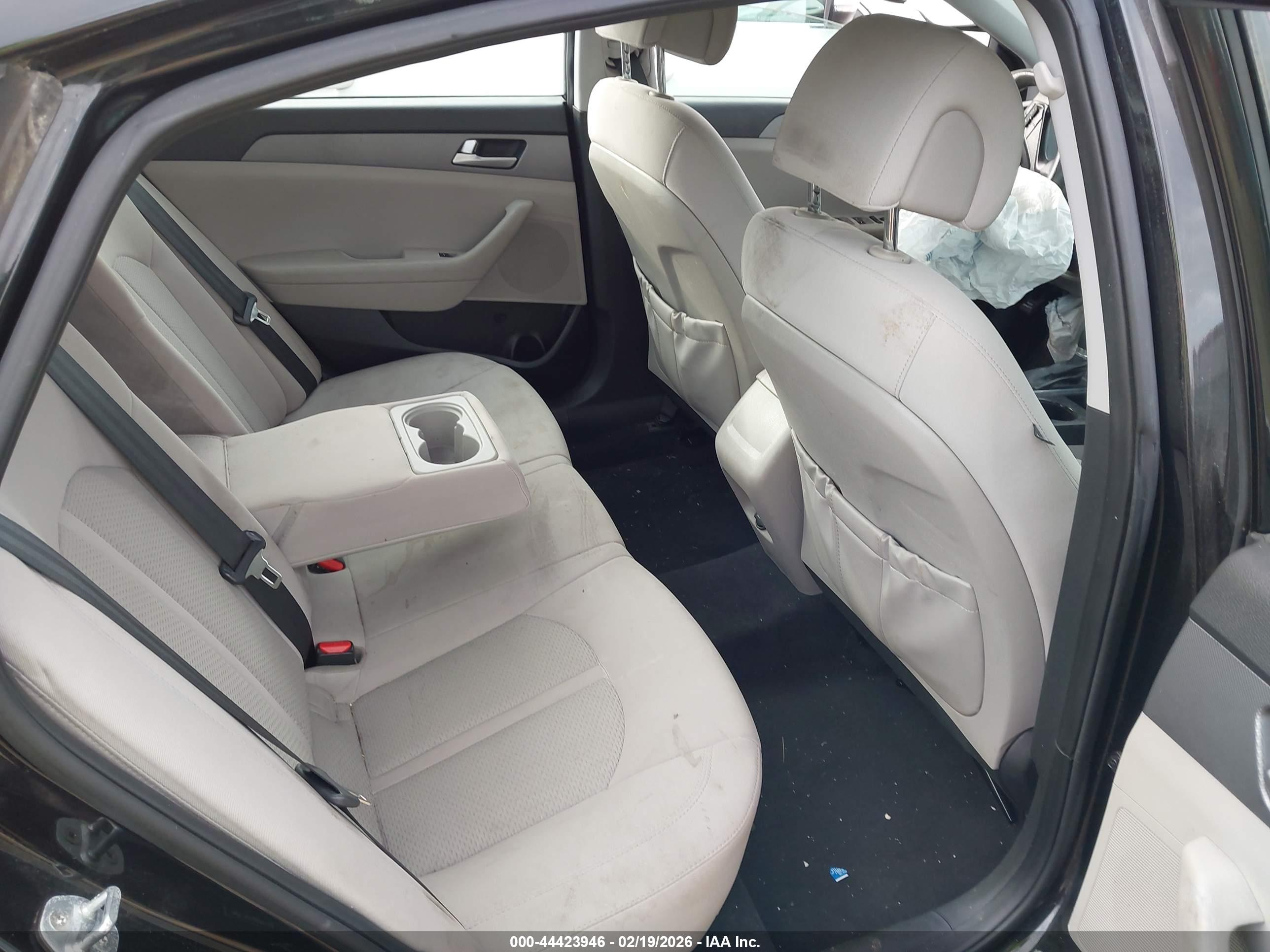 HYUNDAI SONATA image 8