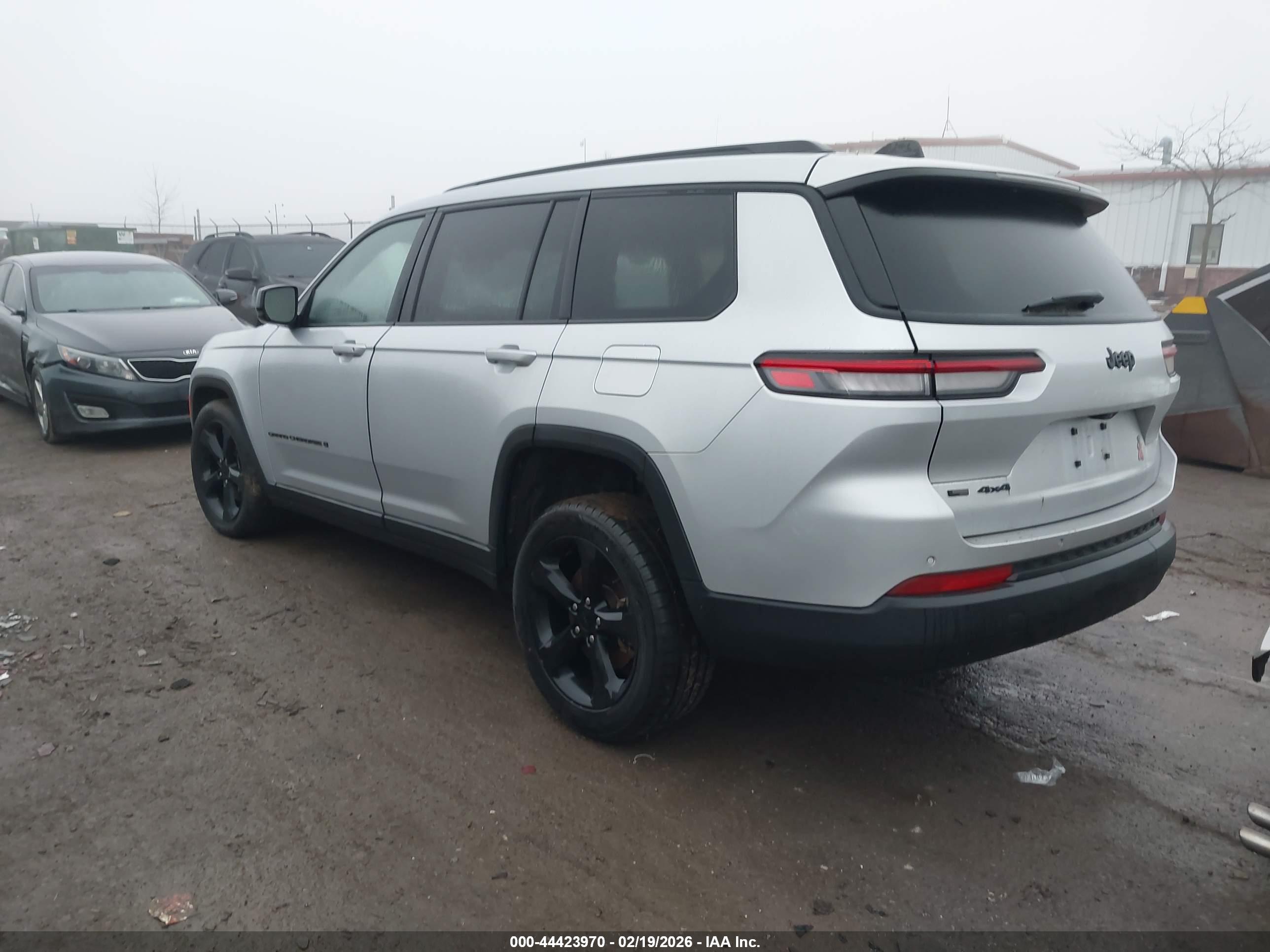 JEEP GRAND image 3