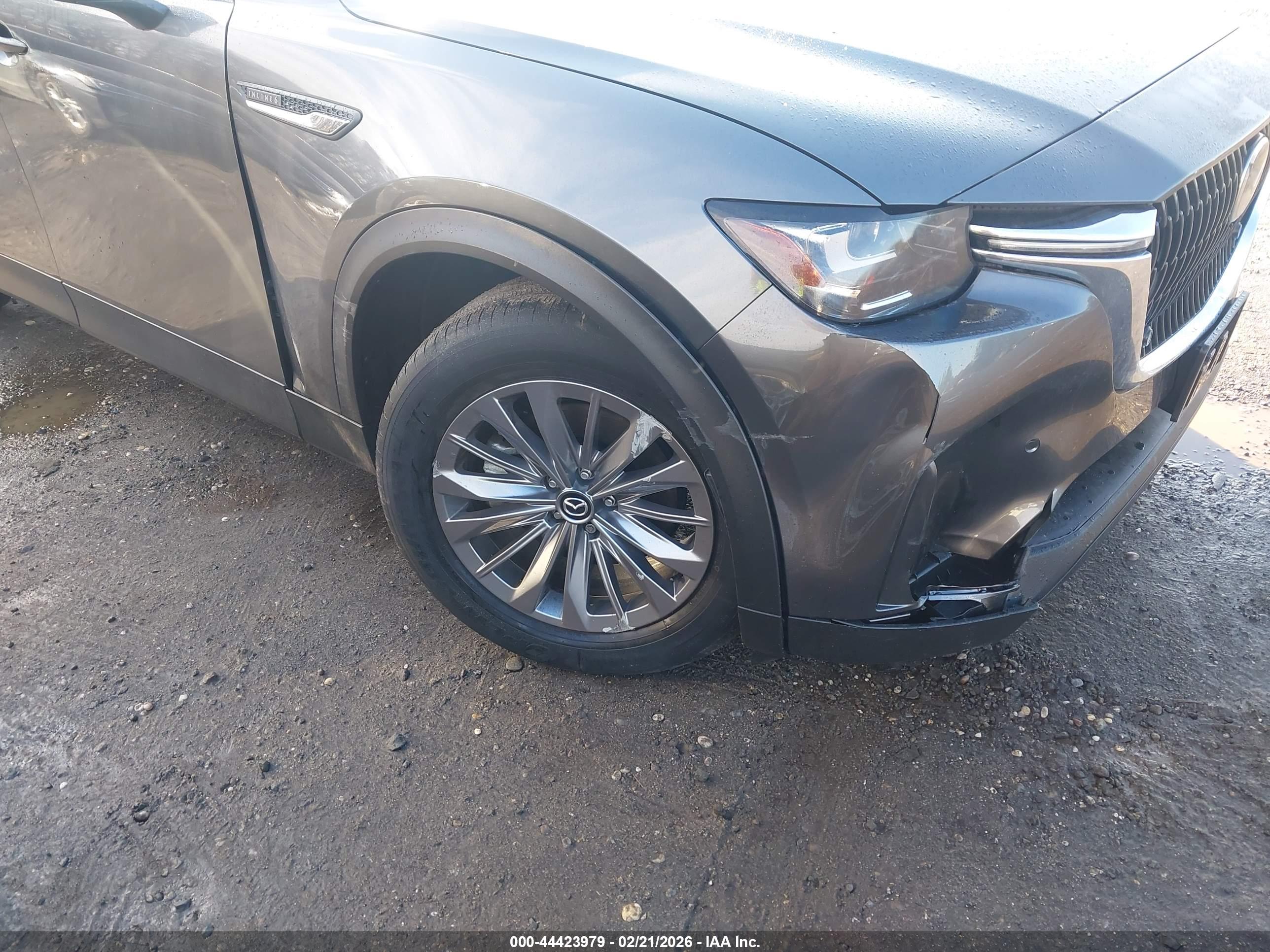 MAZDA CX-90 image 6