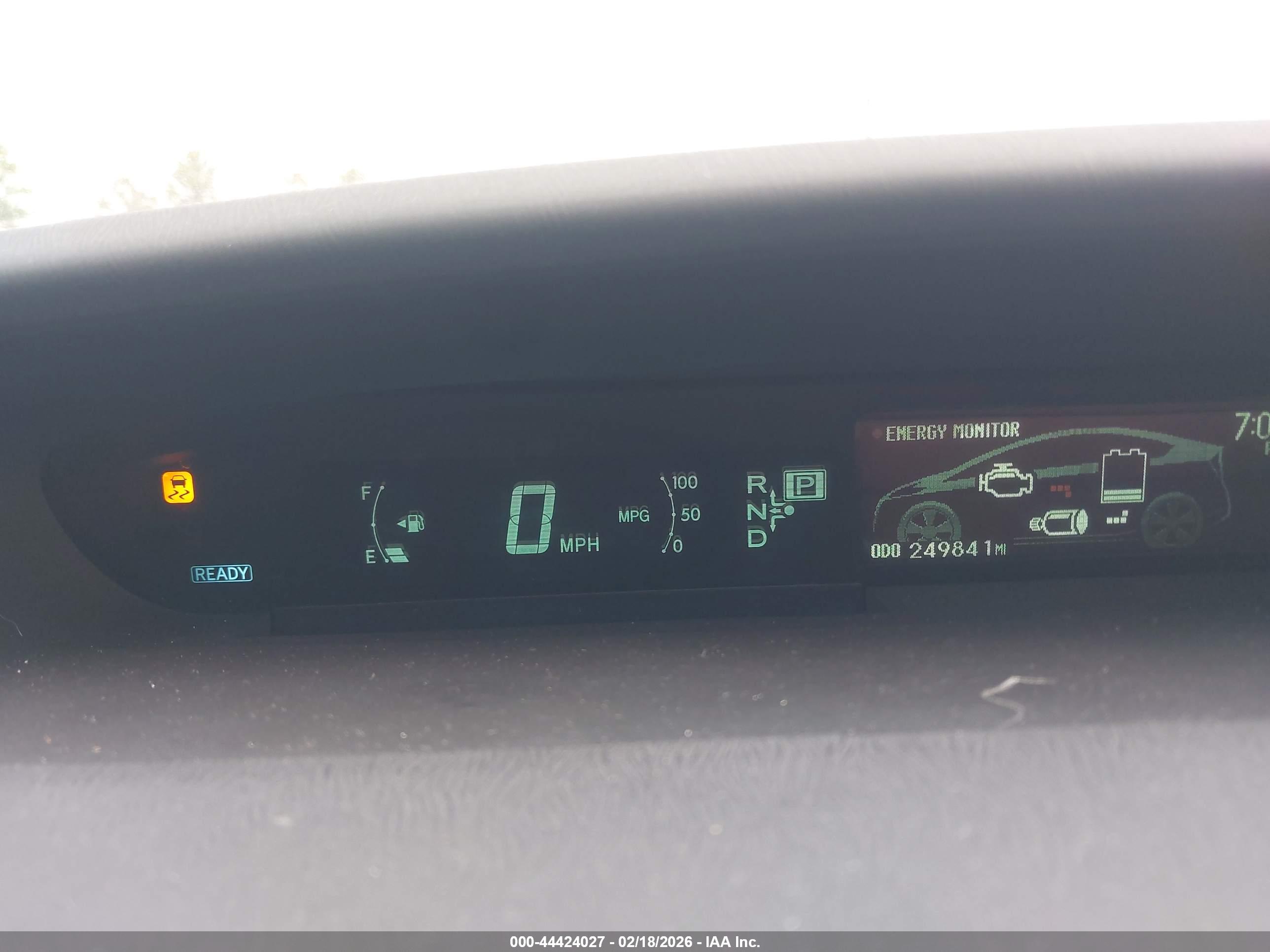 TOYOTA PRIUS image 7