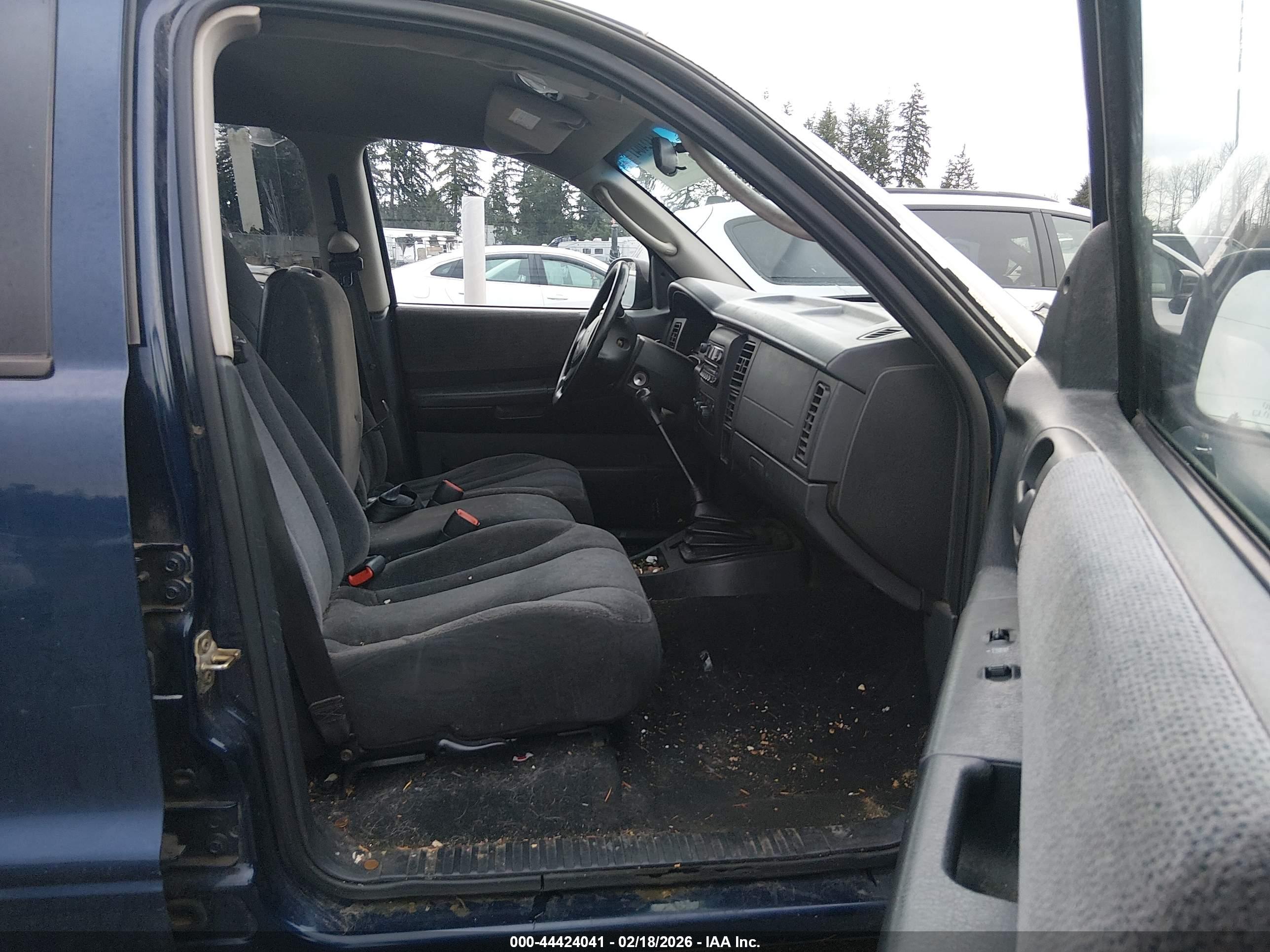 DODGE DAKOTA image 5