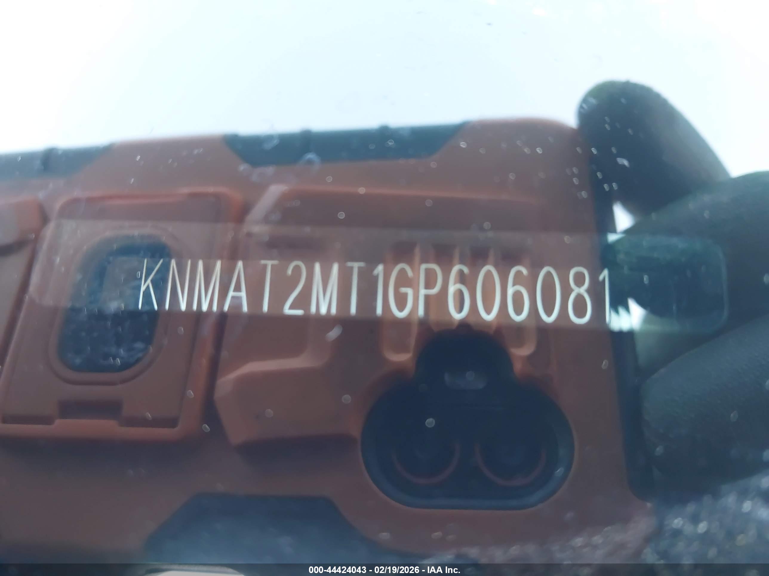 NISSAN ROGUE image 9