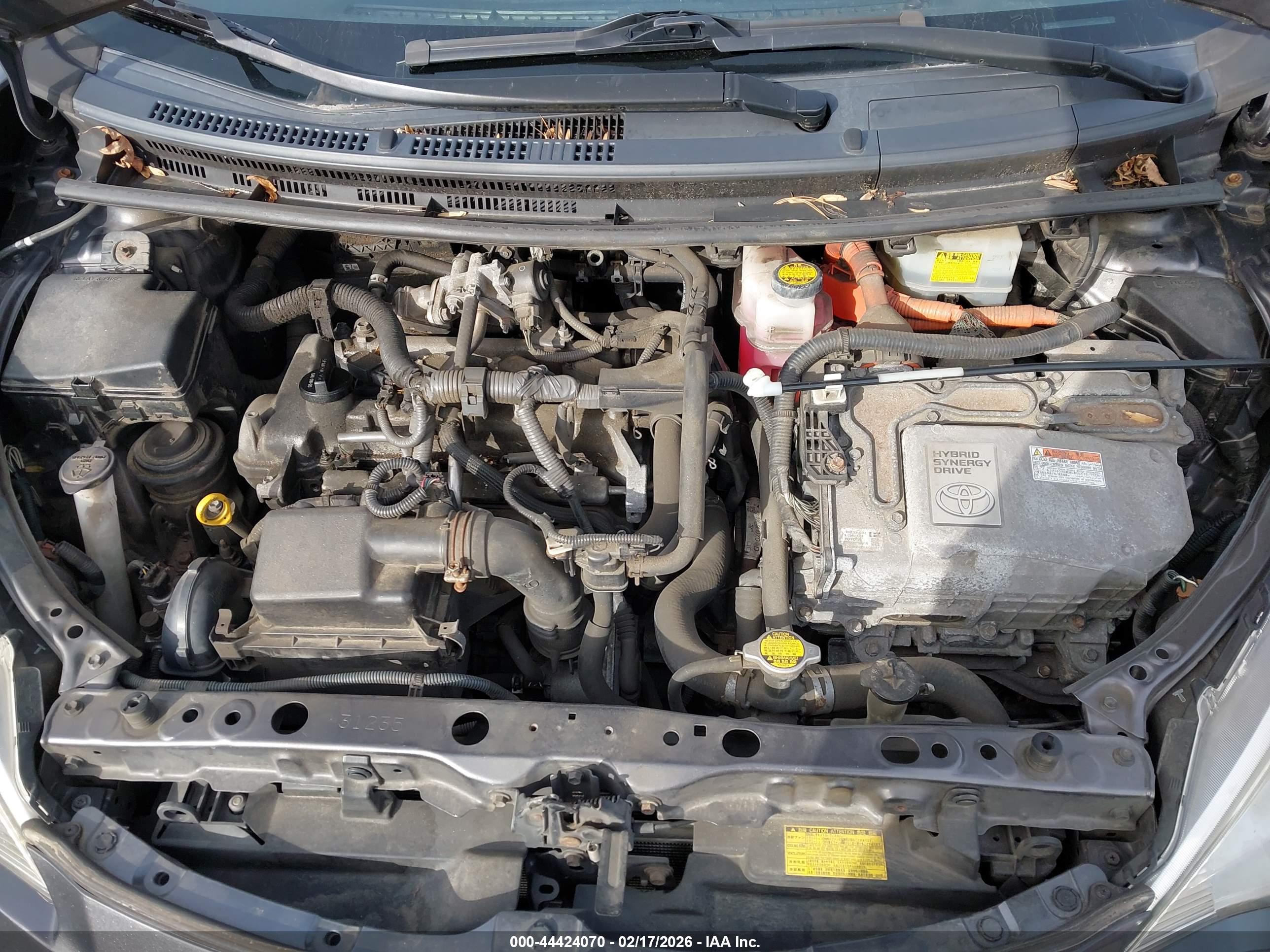 TOYOTA PRIUS image 10