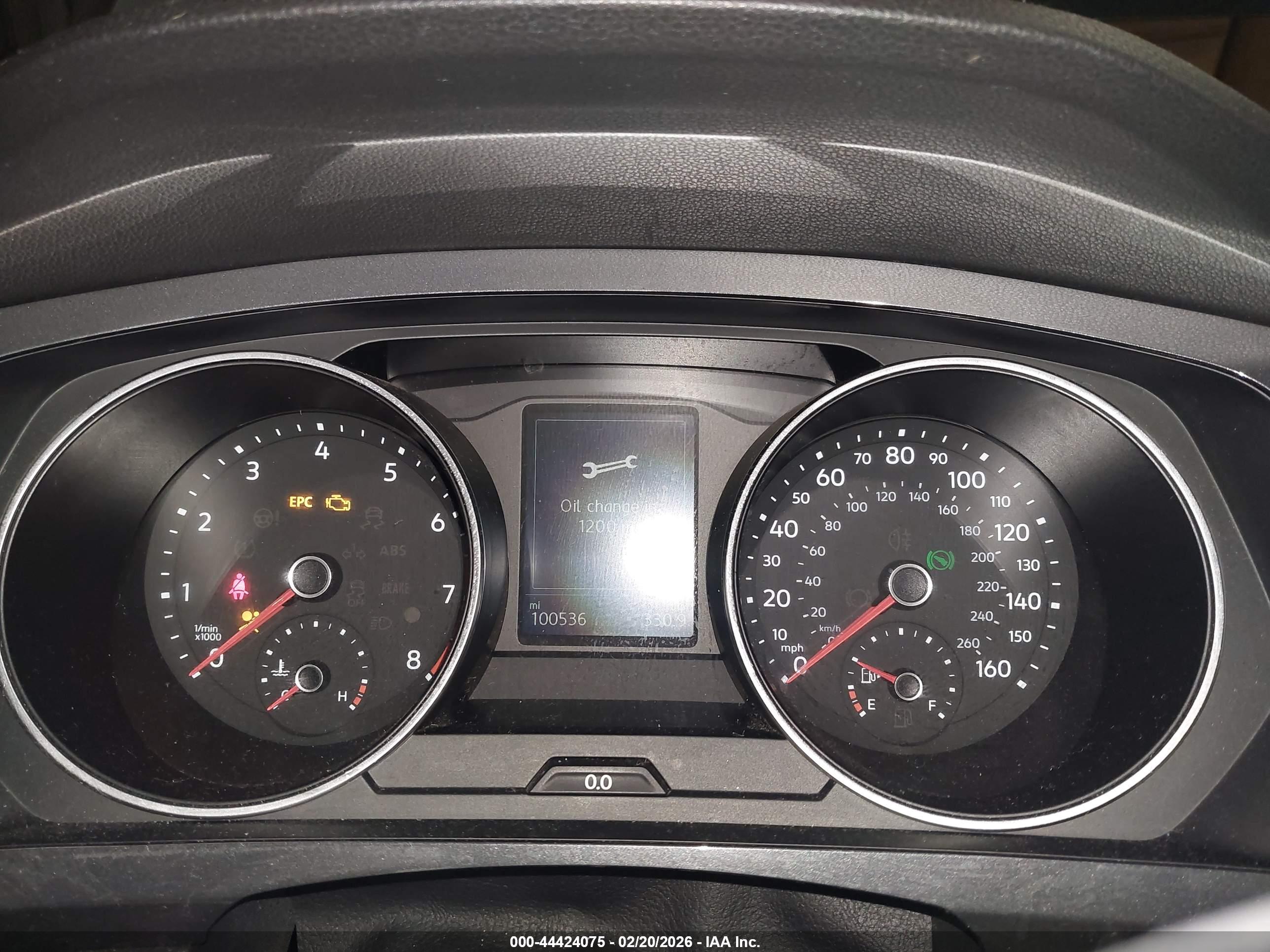 VOLKSWAGEN TIGUAN image 7