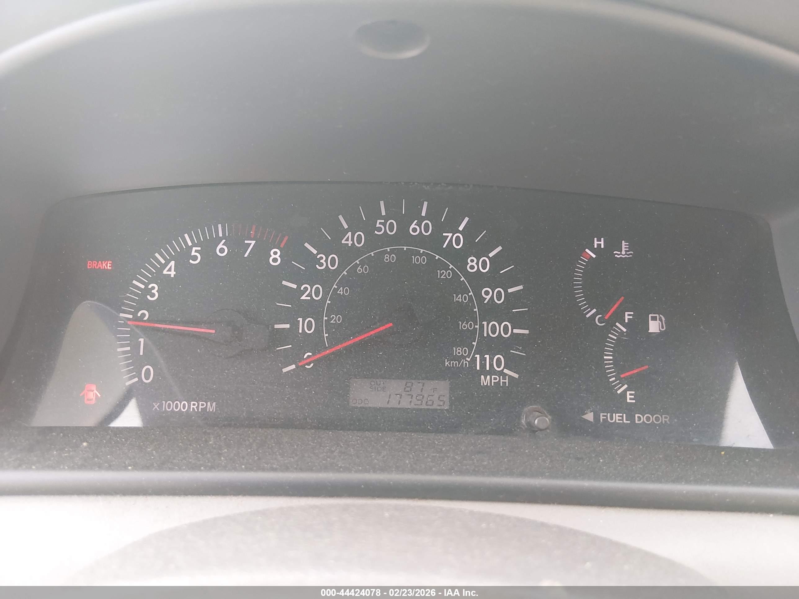 TOYOTA COROLLA image 7