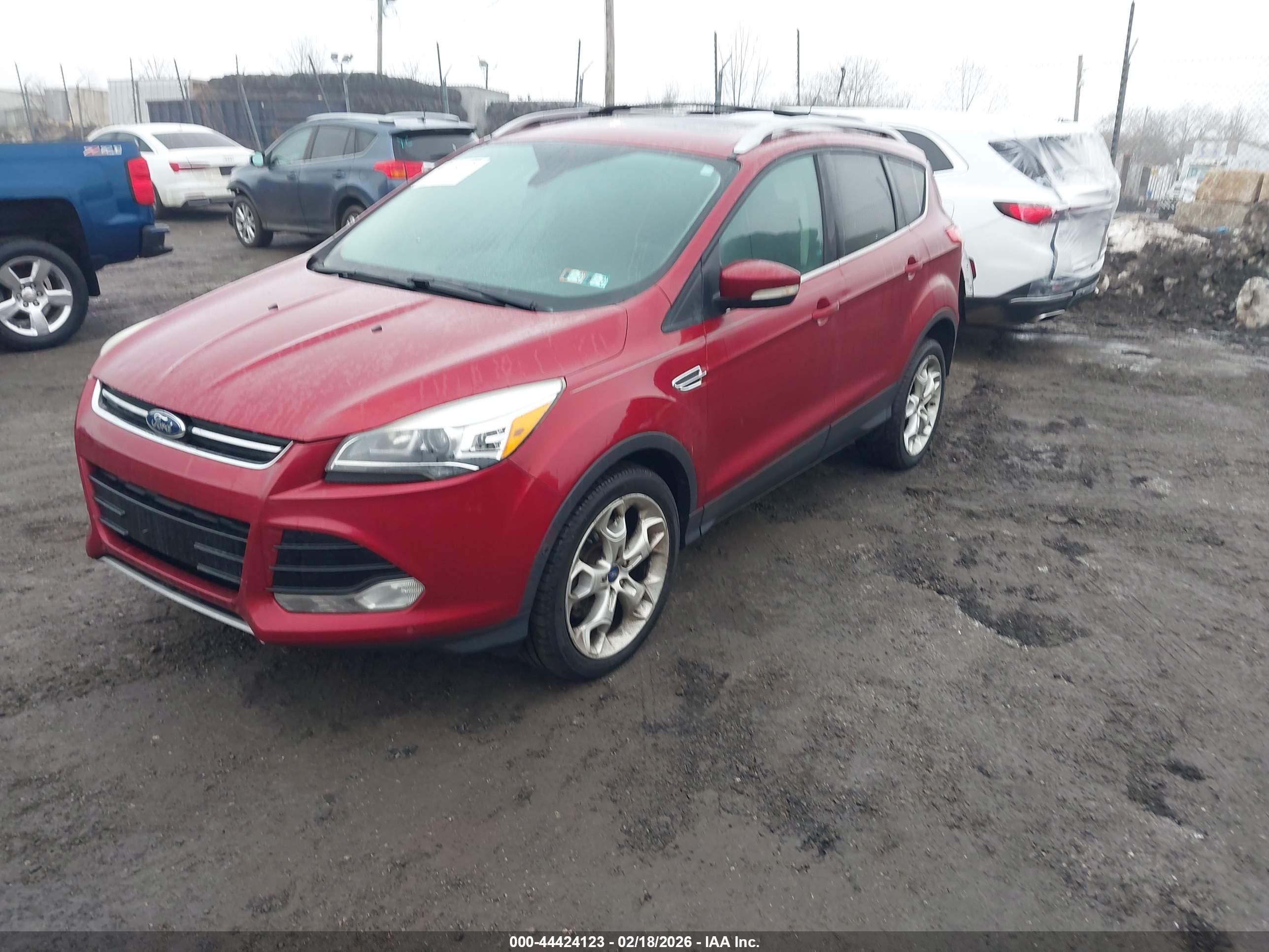 FORD ESCAPE image 2