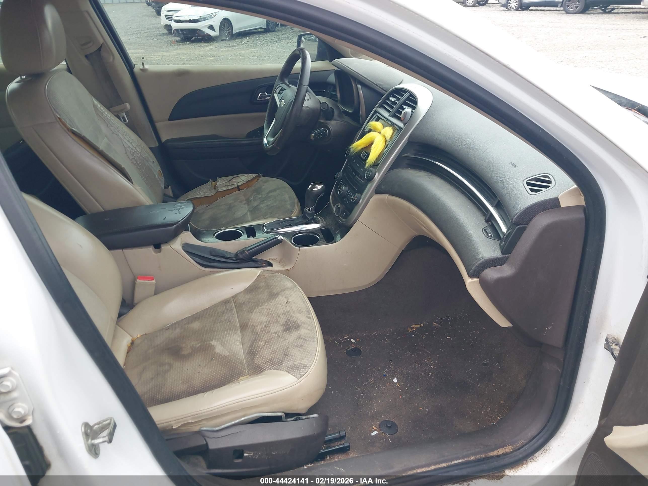 CHEVROLET MALIBU image 5
