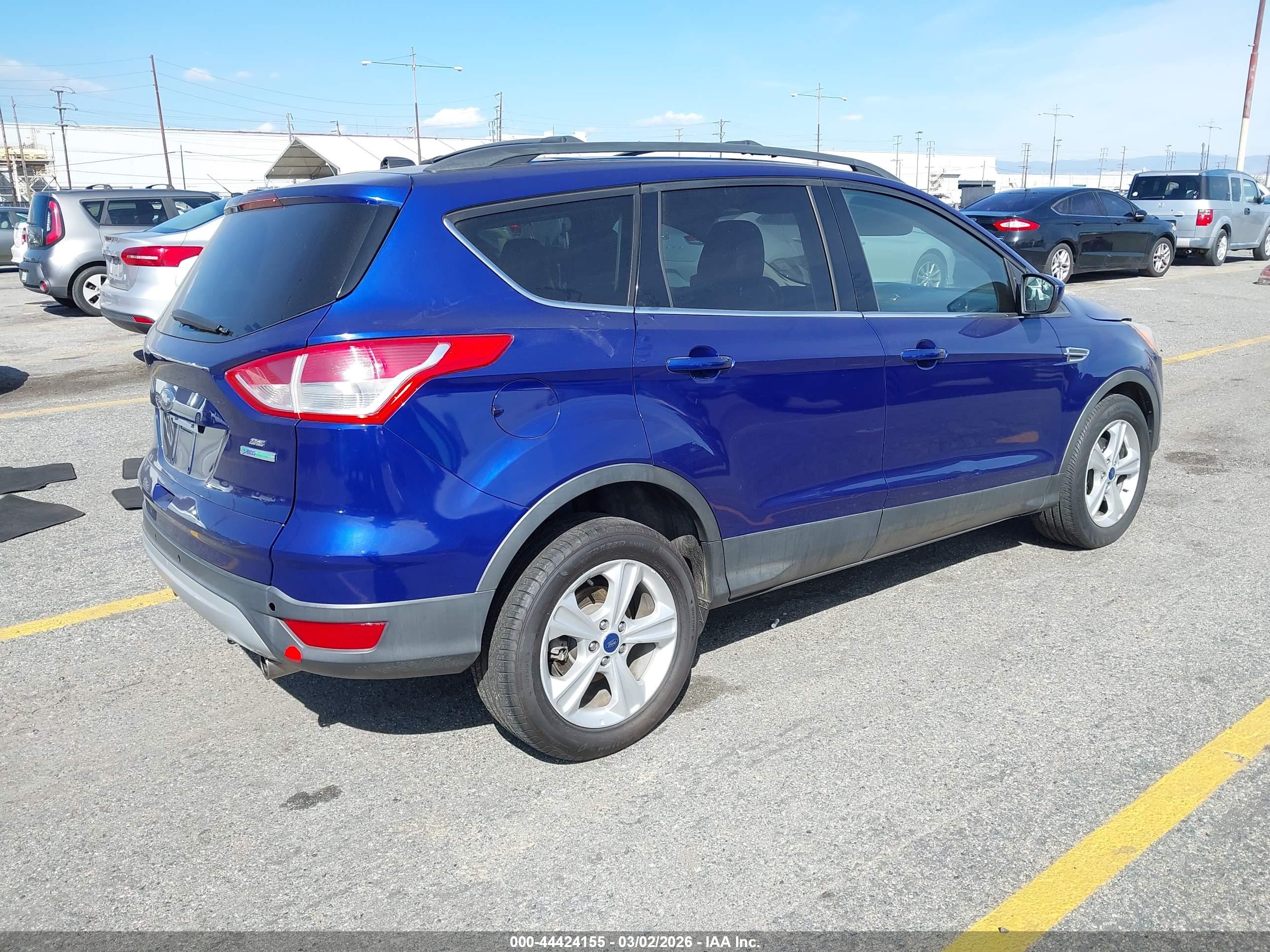 FORD ESCAPE image 4