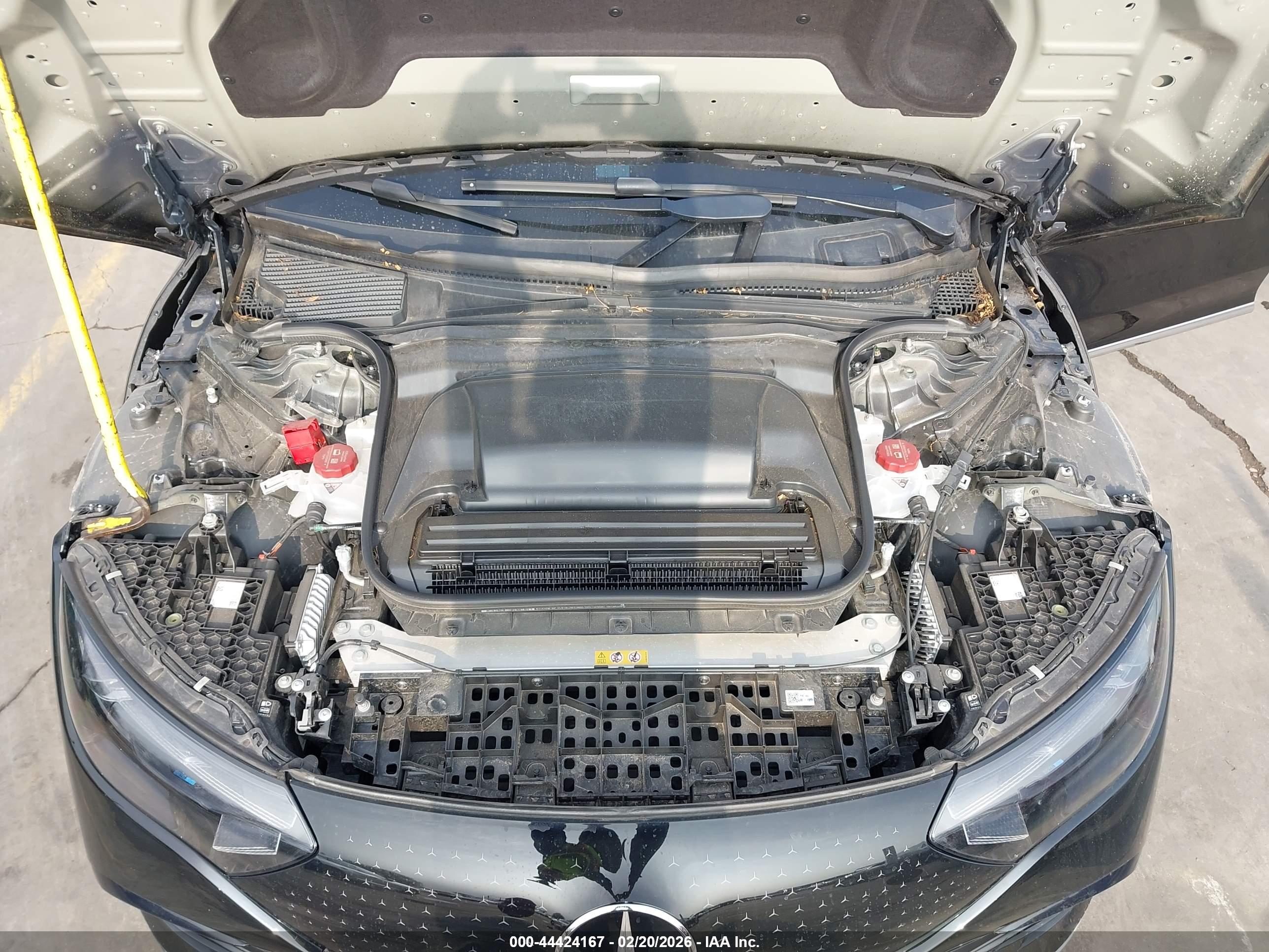 MERCEDES-BENZ EQE image 10
