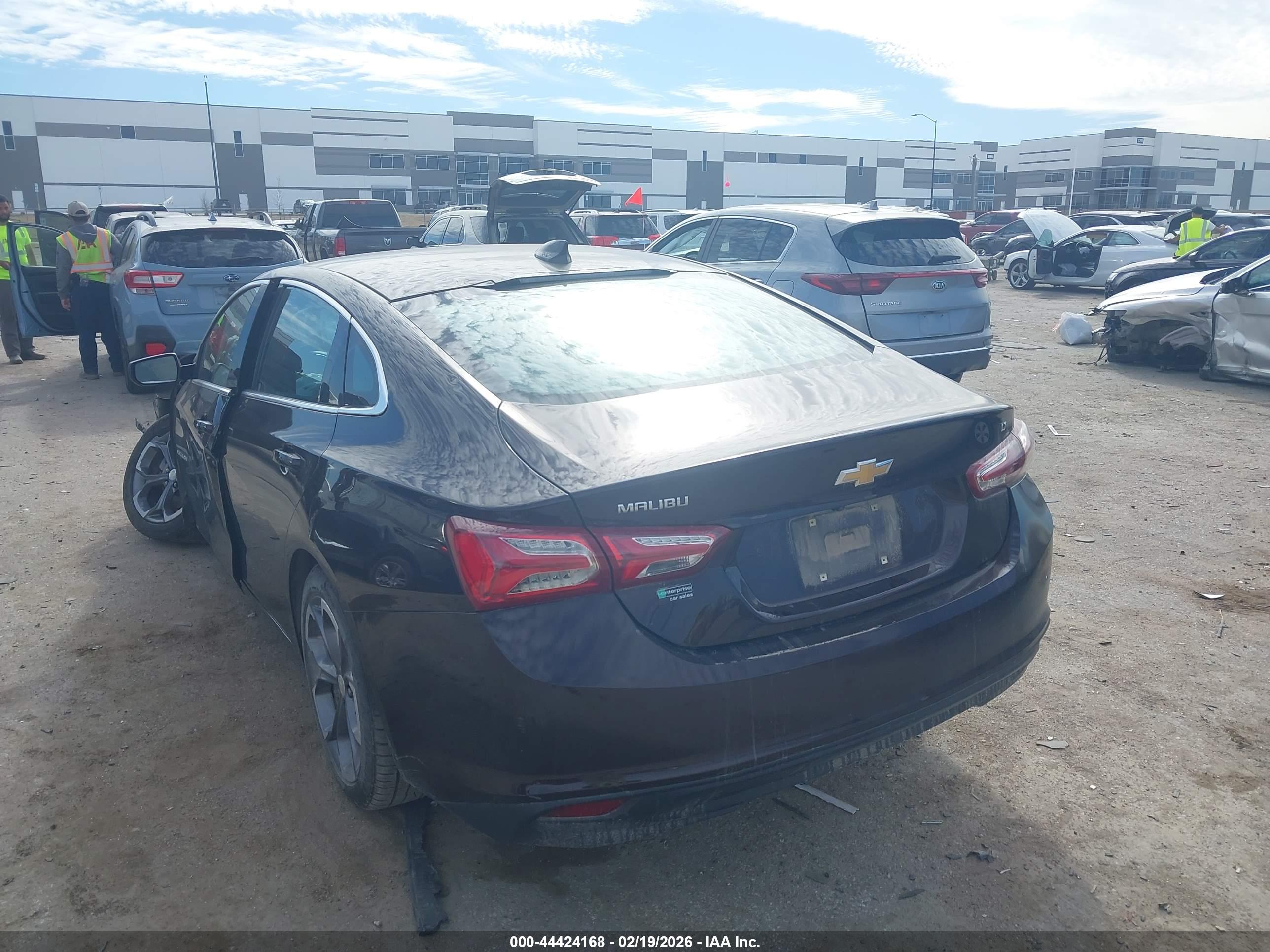 CHEVROLET MALIBU image 3