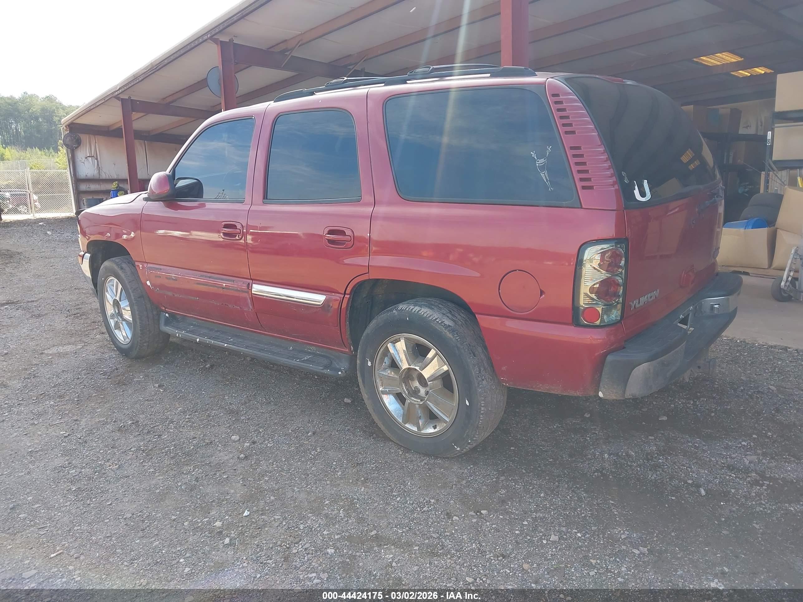GMC YUKON image 3
