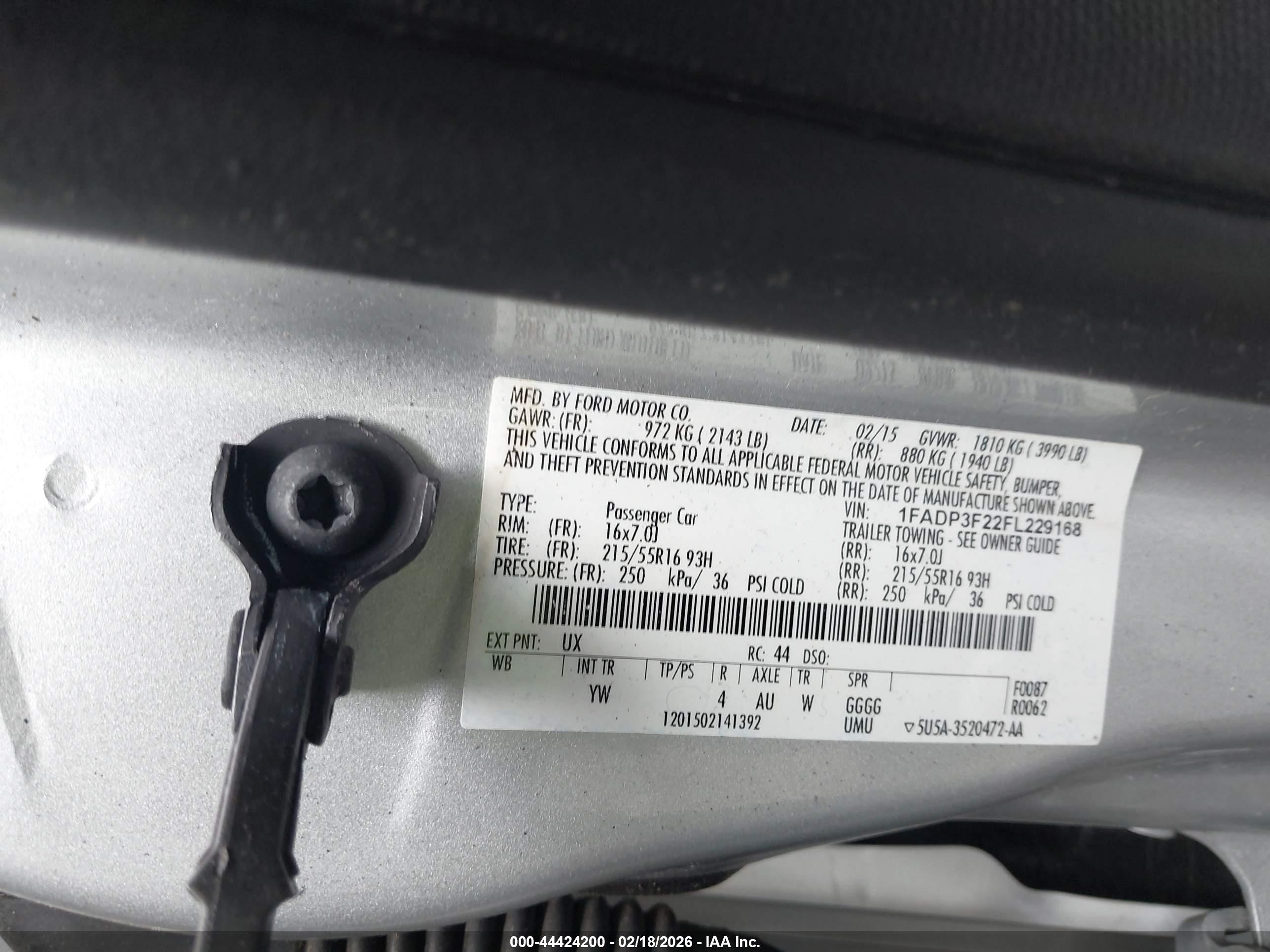 FORD FOCUS image 9