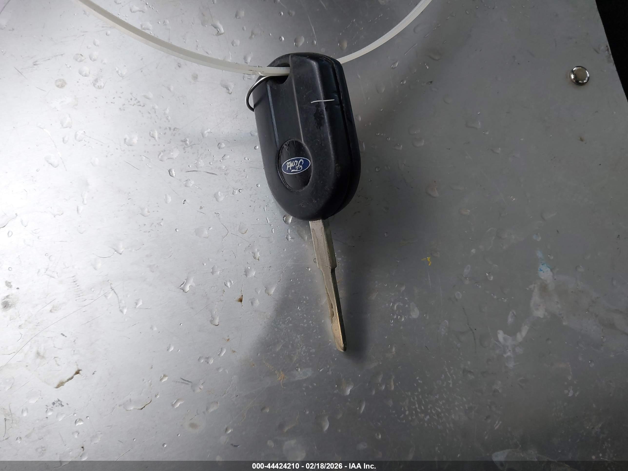 FORD FOCUS image 11