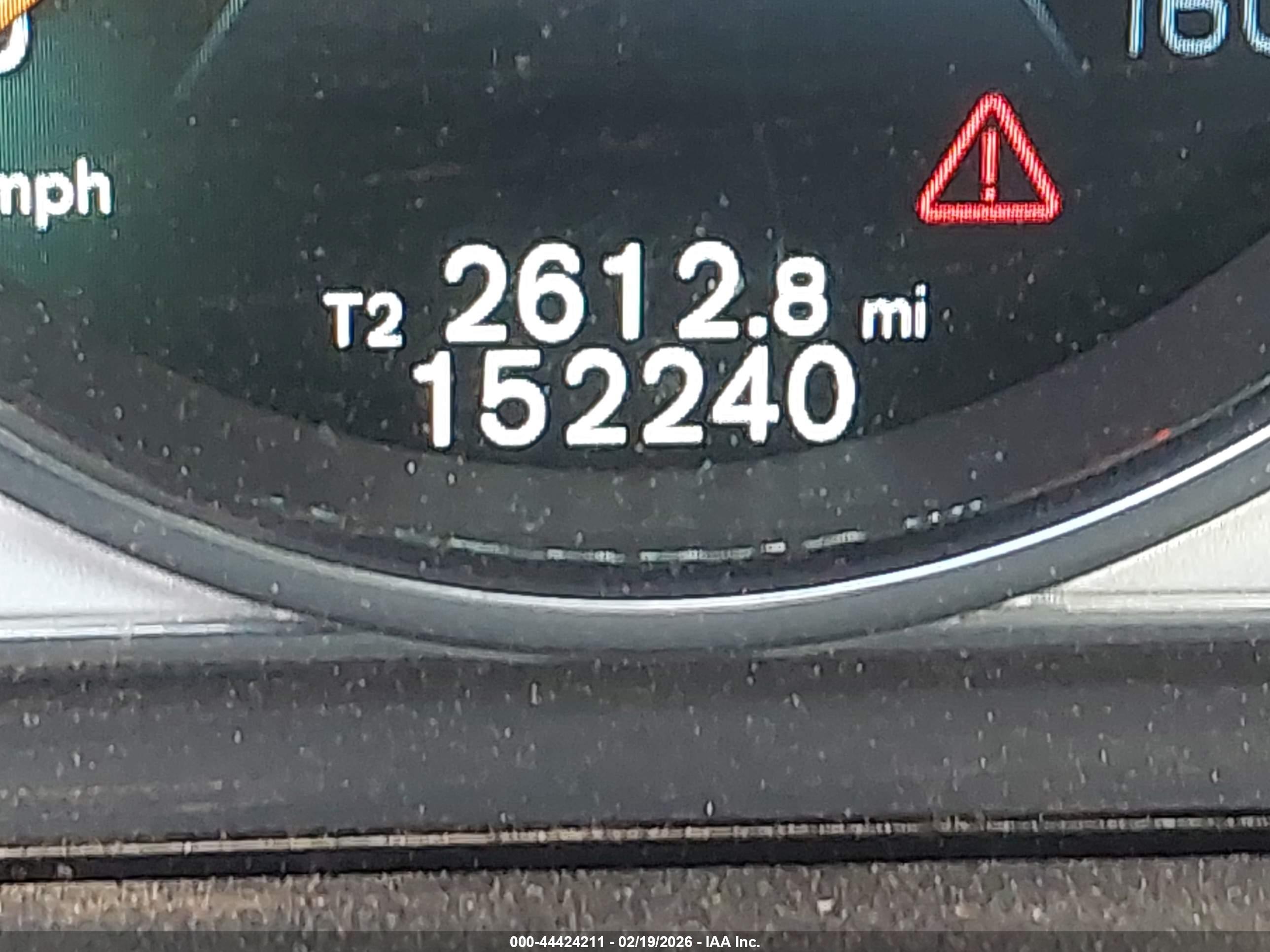 VOLVO XC60 image 7