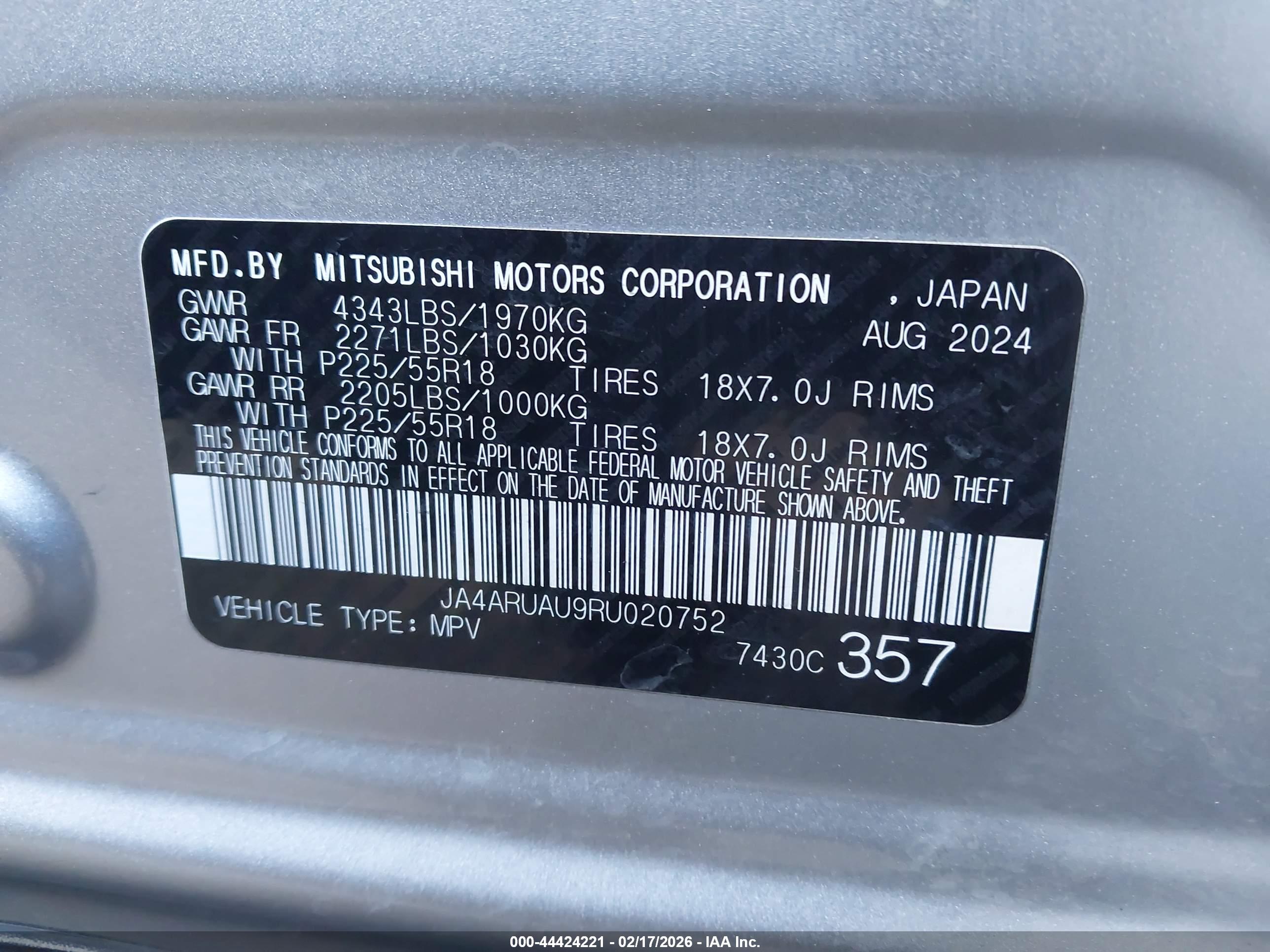 MITSUBISHI OUTLANDER image 9