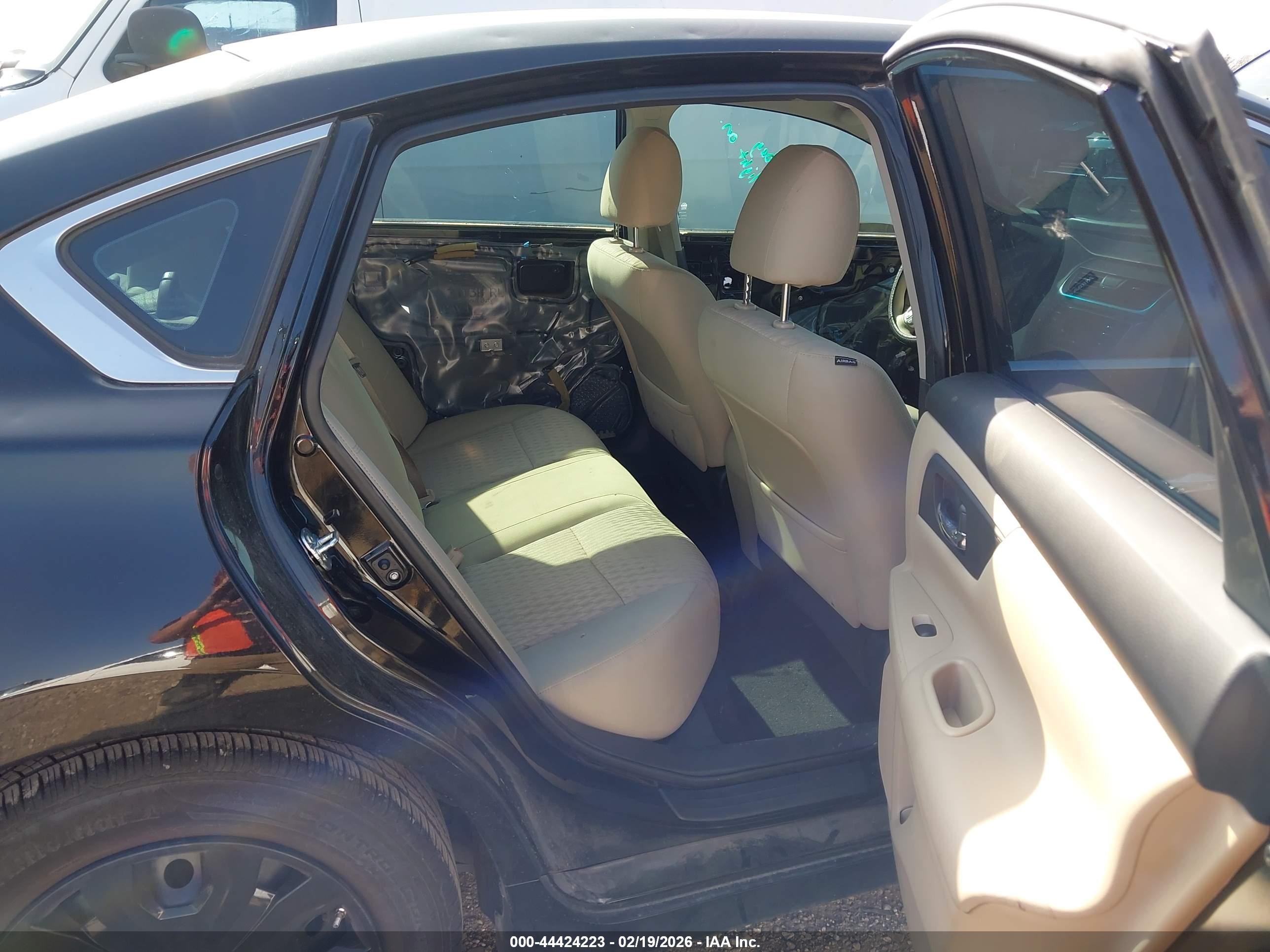 NISSAN ALTIMA image 8