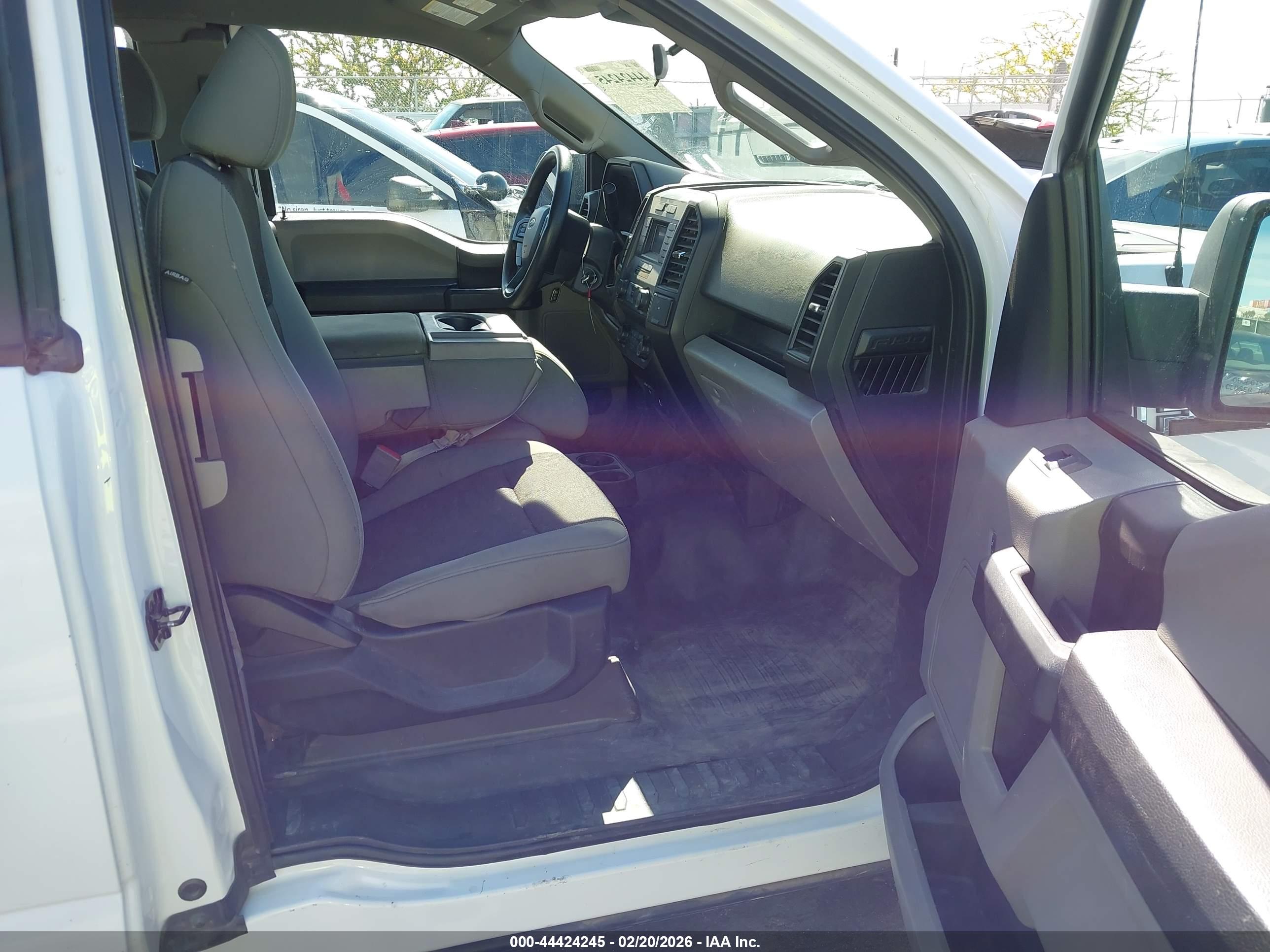 FORD F-150 image 5