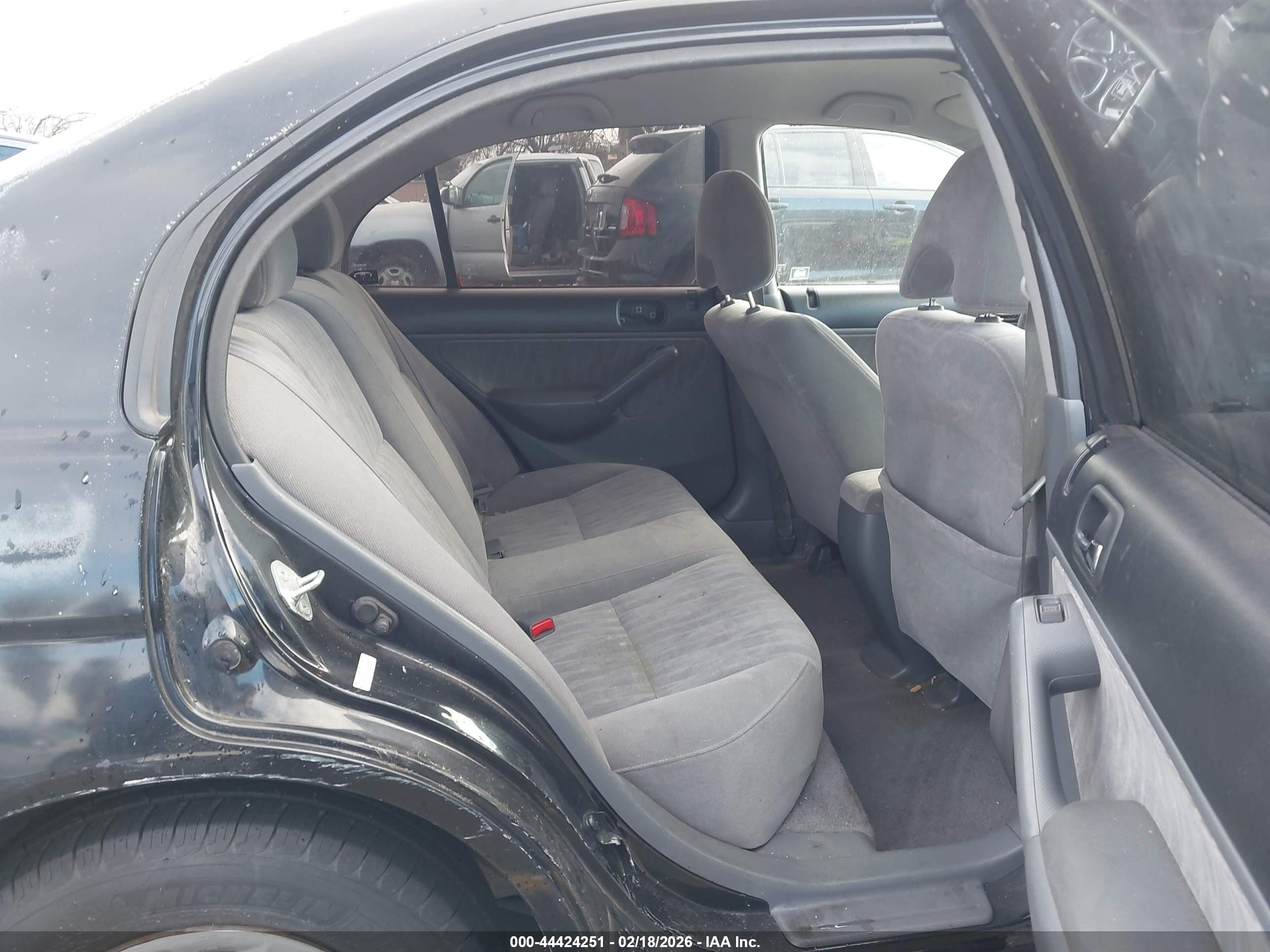 HONDA CIVIC image 8