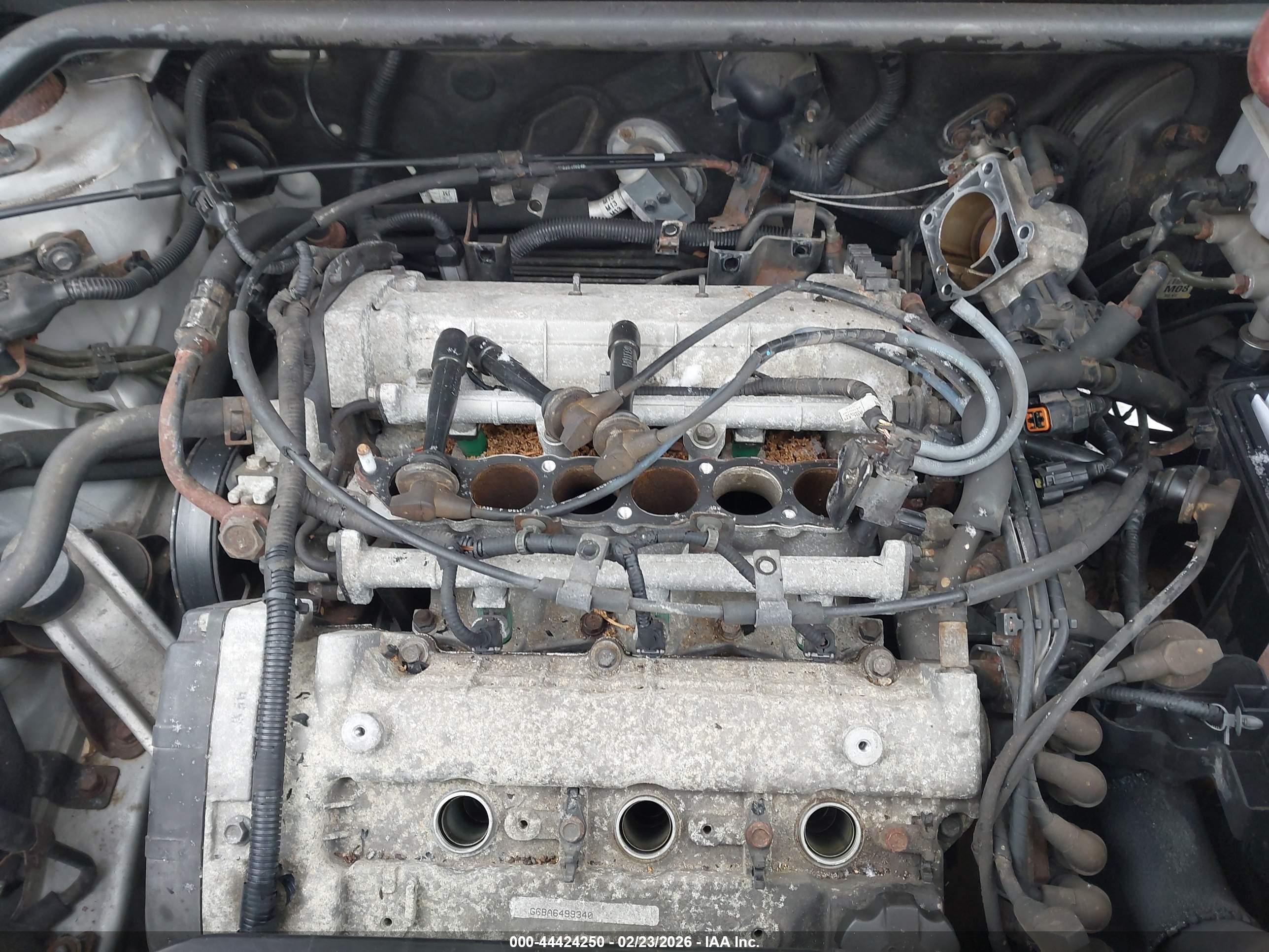 HYUNDAI TUCSON image 6