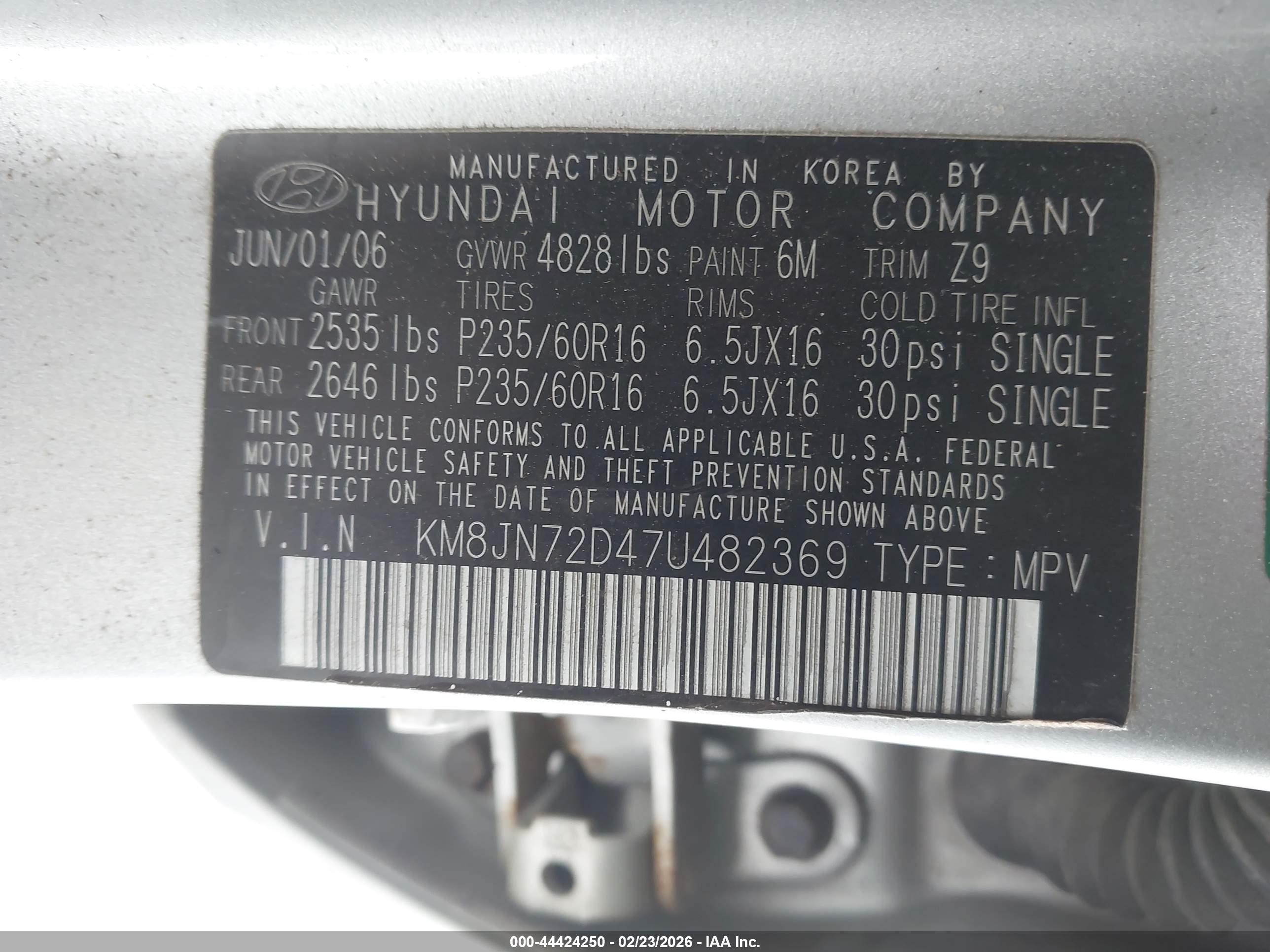 HYUNDAI TUCSON image 9