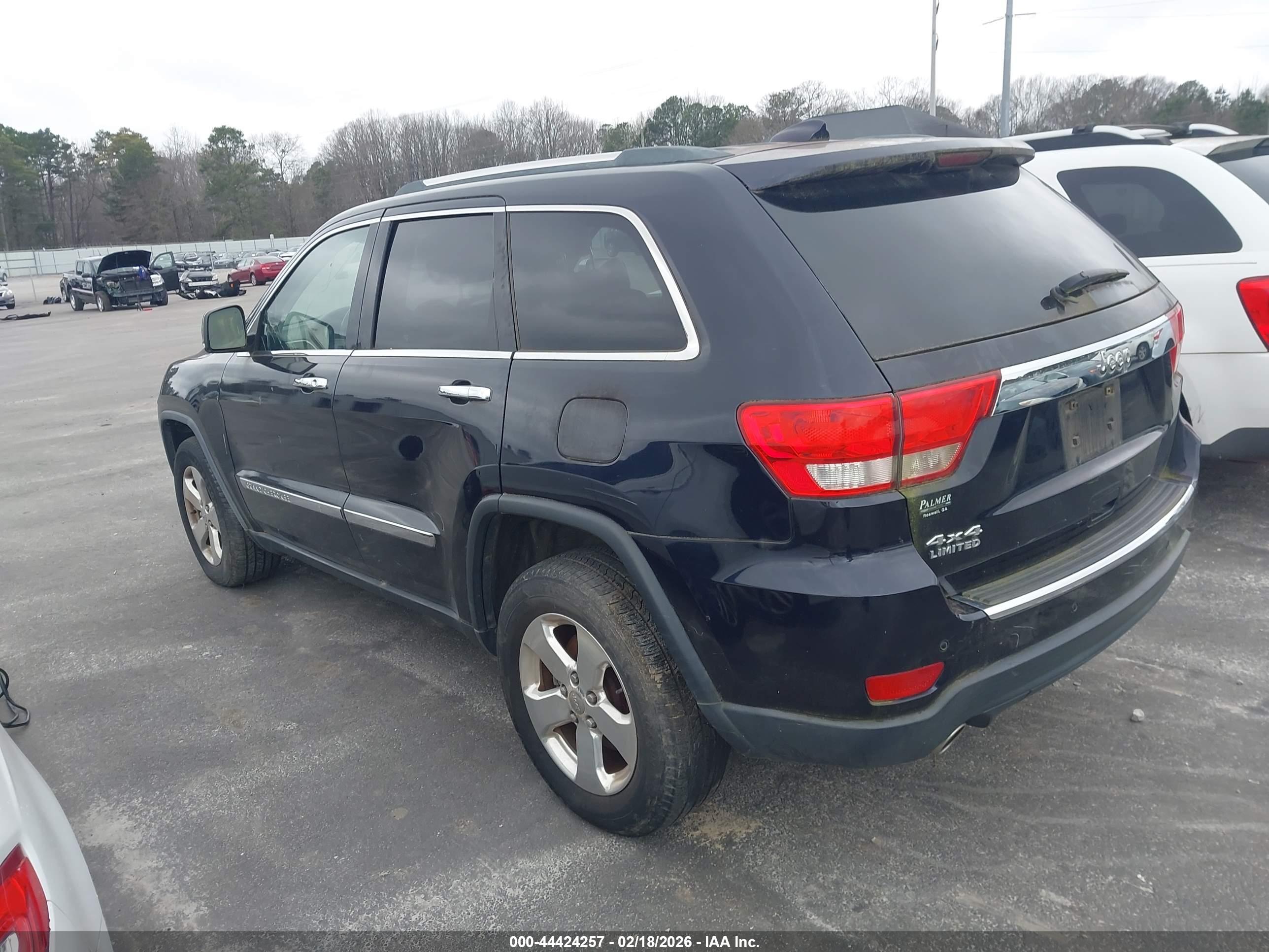 JEEP GRAND image 3