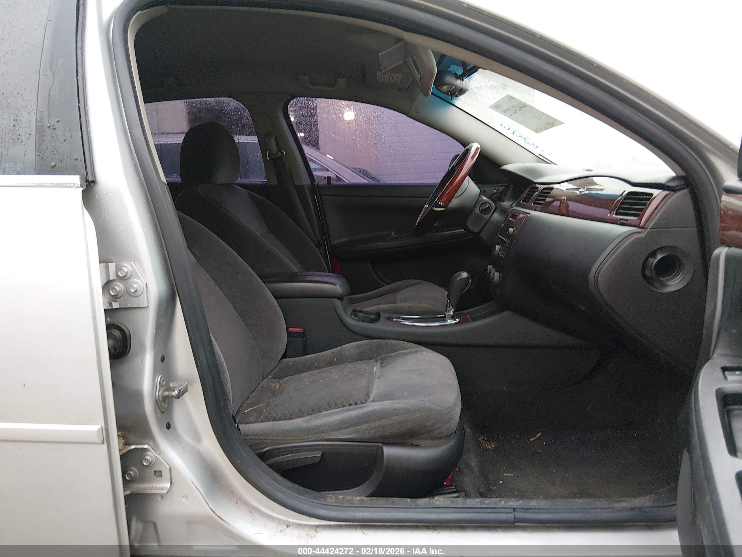 CHEVROLET IMPALA image 5
