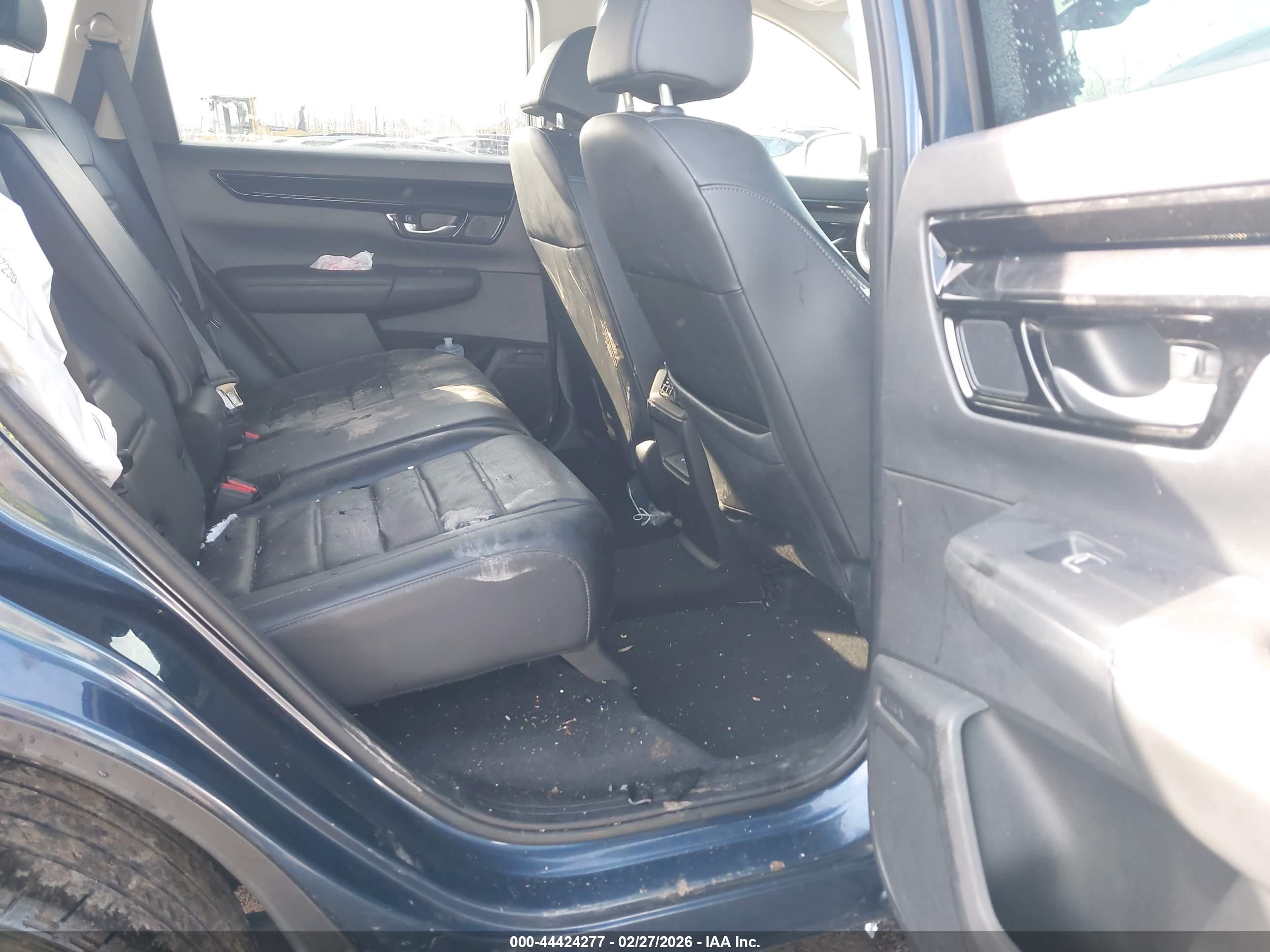 HONDA CR-V image 8