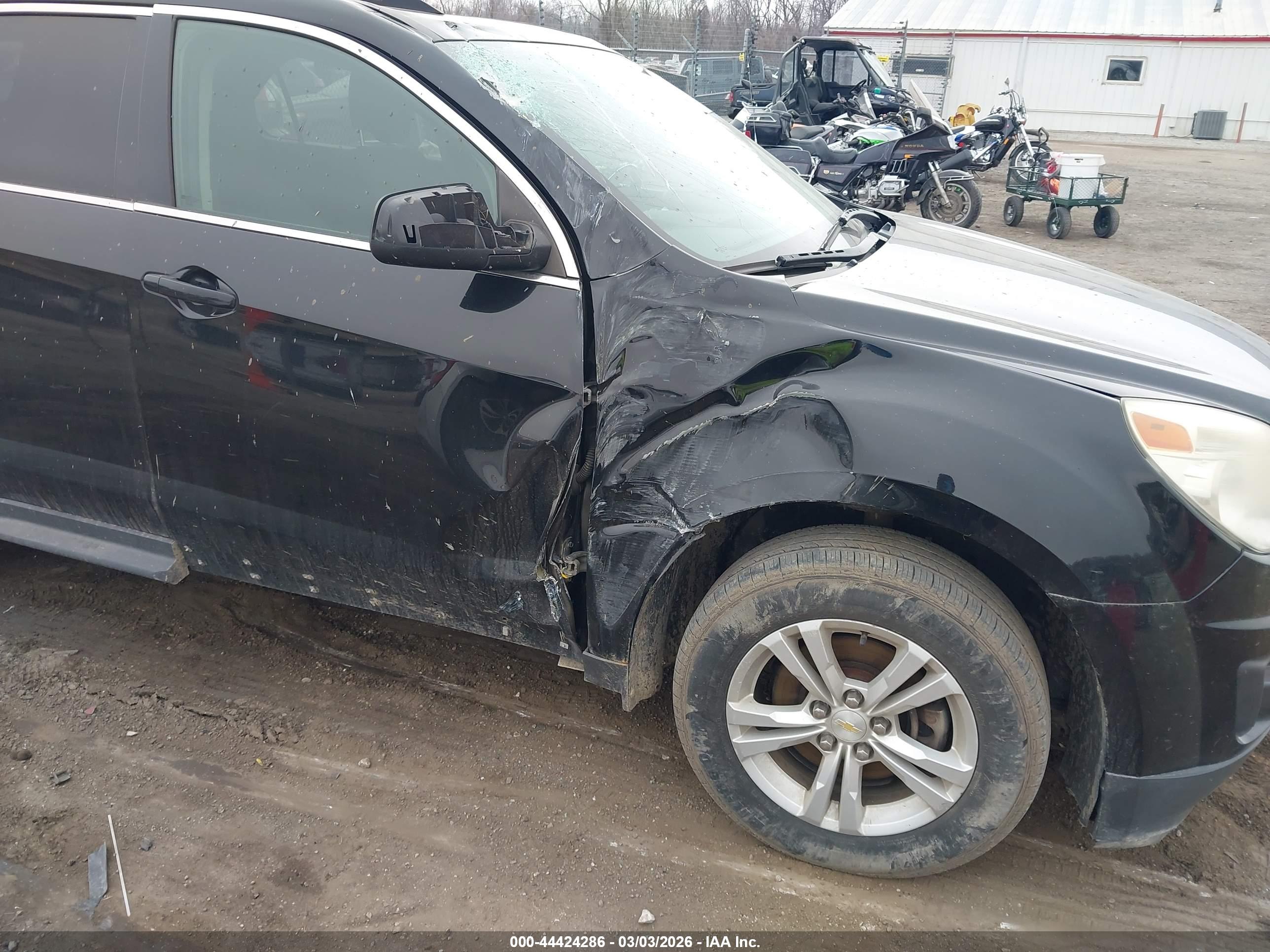 CHEVROLET EQUINOX image 6