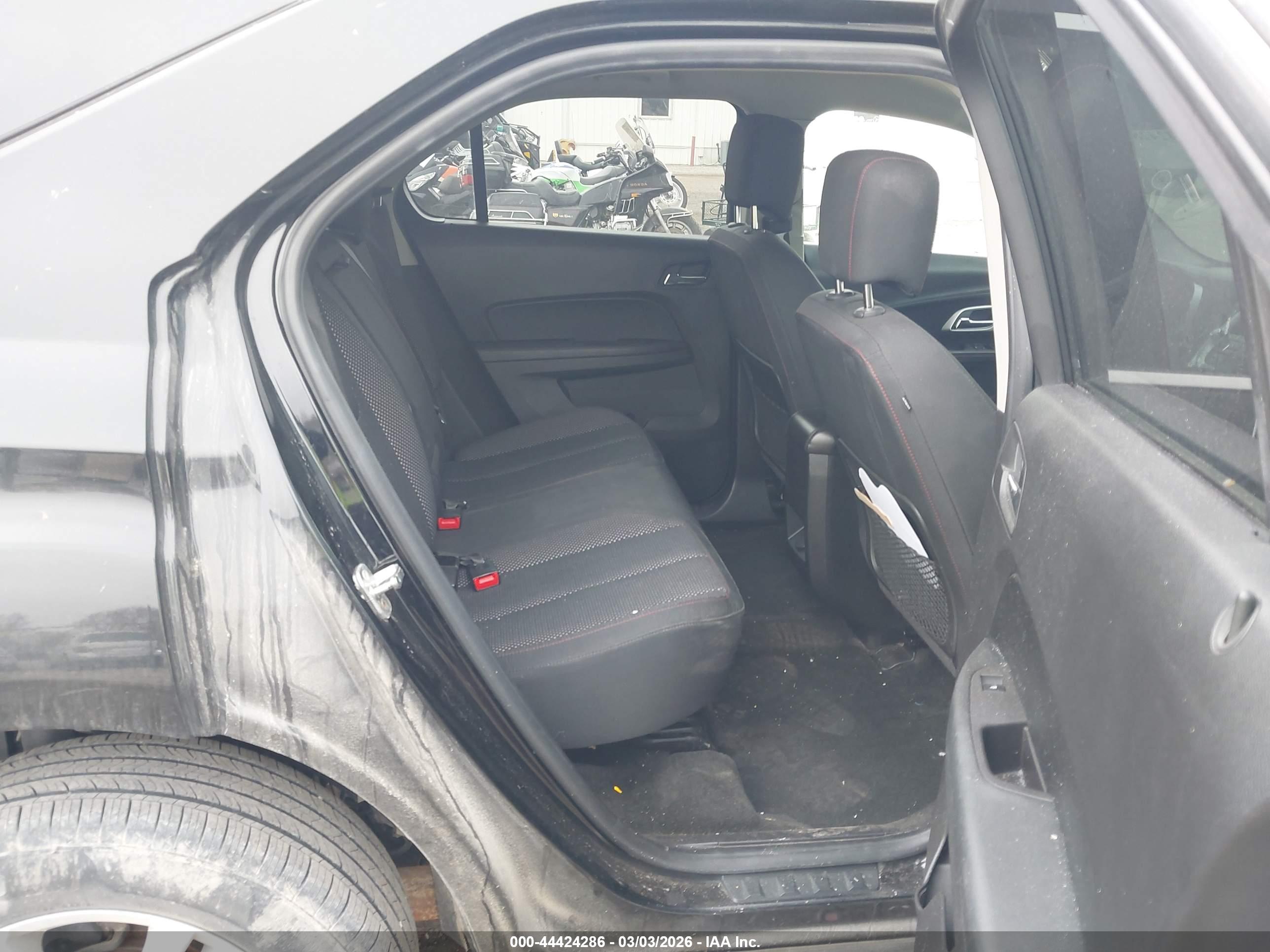 CHEVROLET EQUINOX image 8