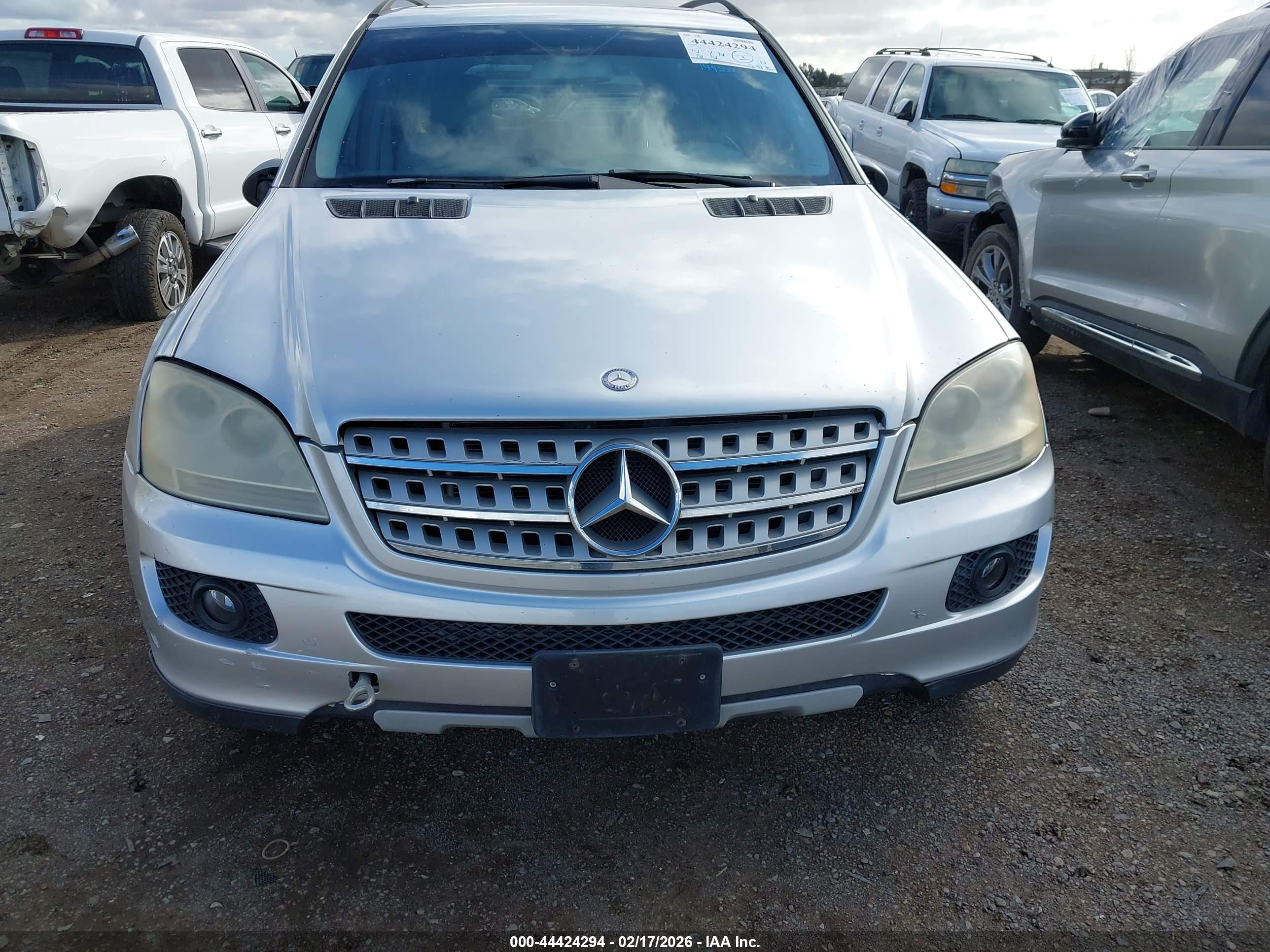 MERCEDES-BENZ ML image 6