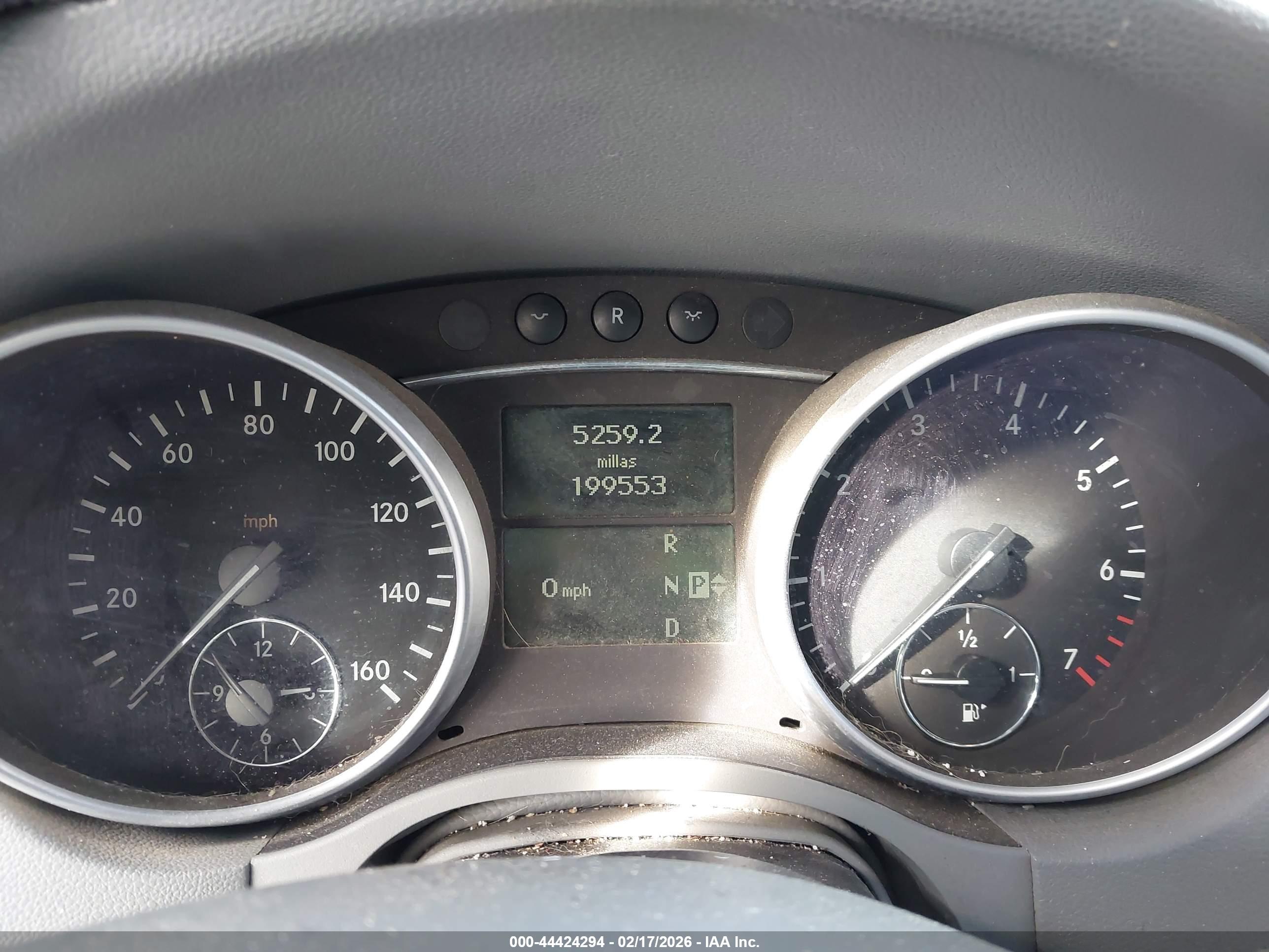 MERCEDES-BENZ ML image 7