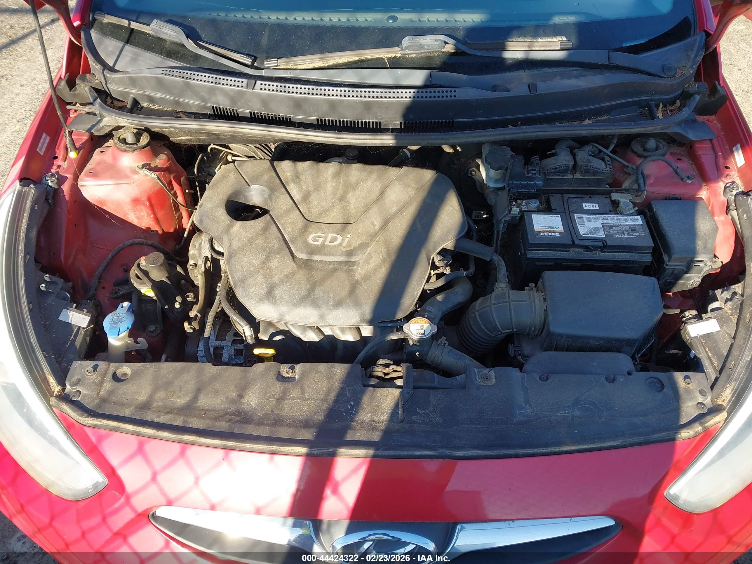 HYUNDAI ACCENT image 10