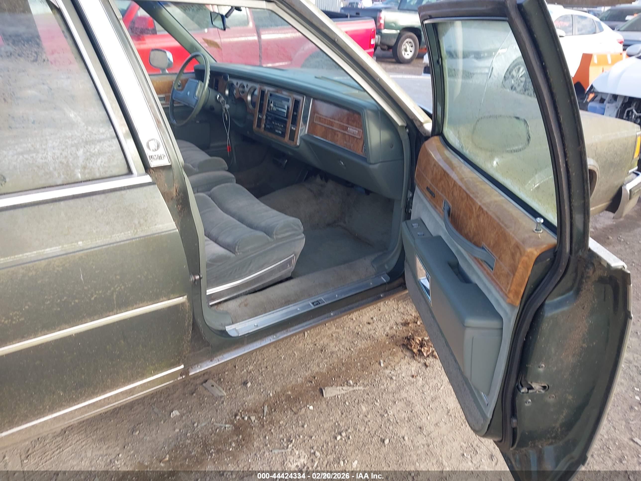 BUICK LESABRE image 5