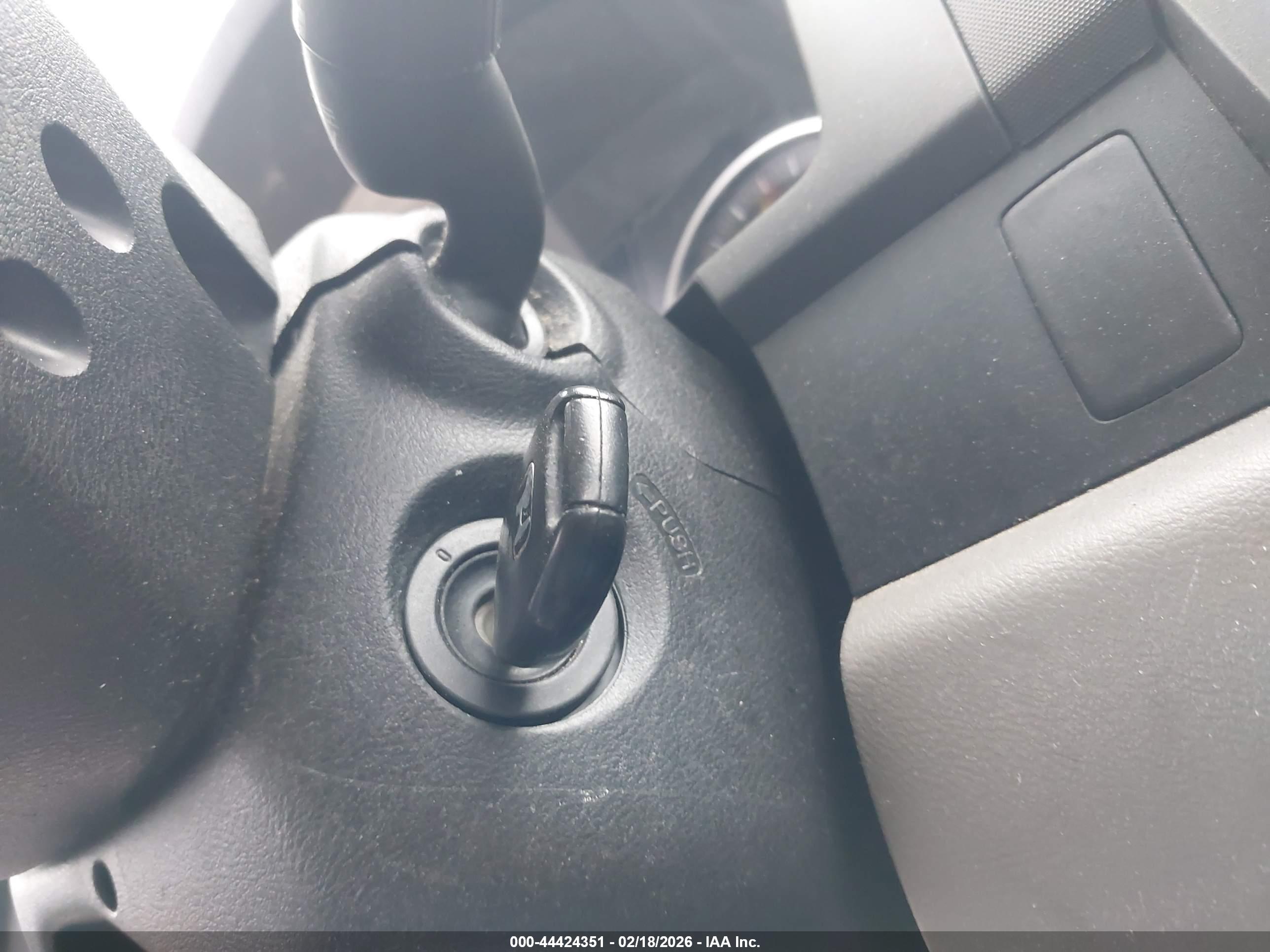HONDA CR-V image 11