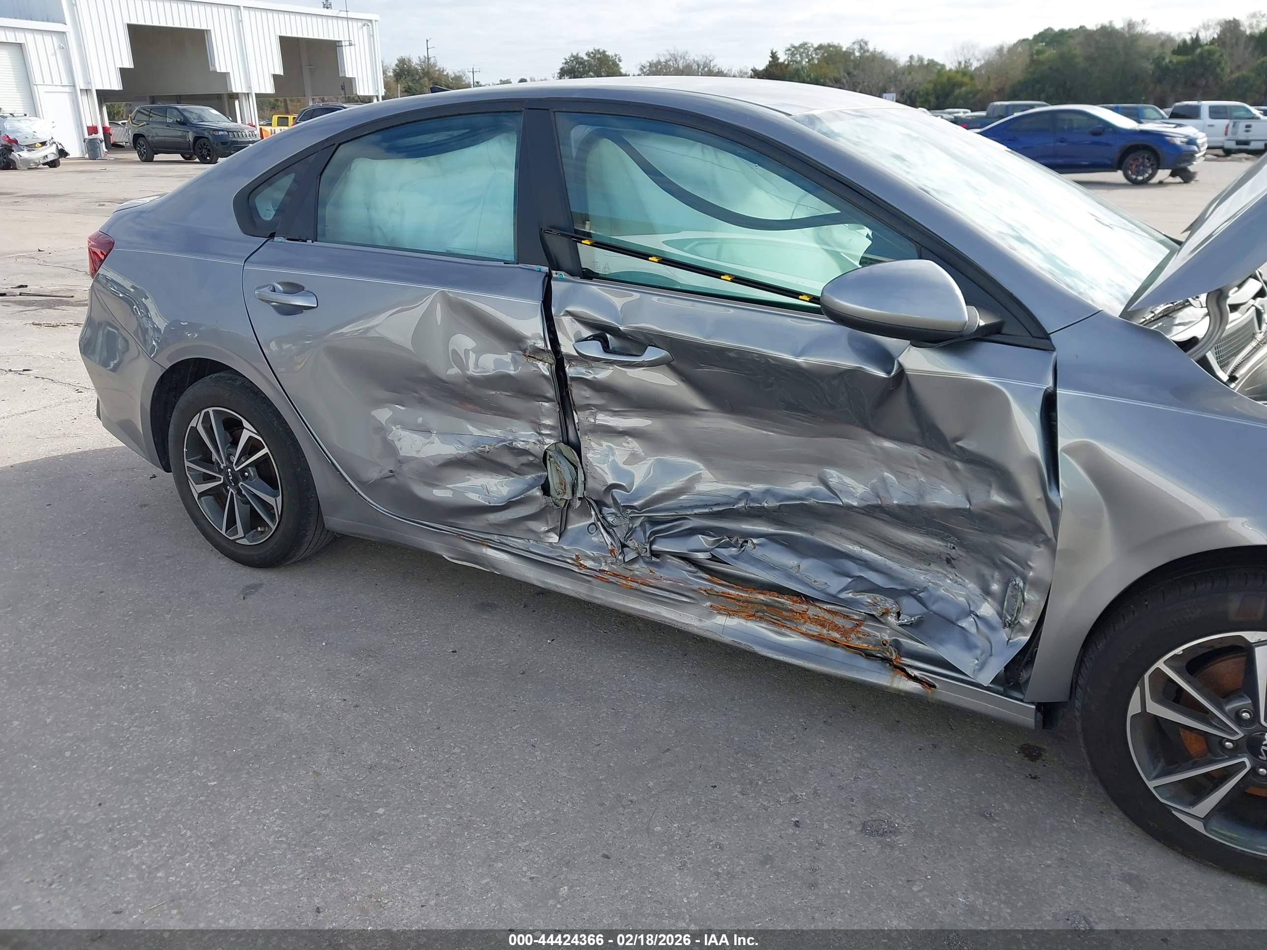 KIA FORTE image 6