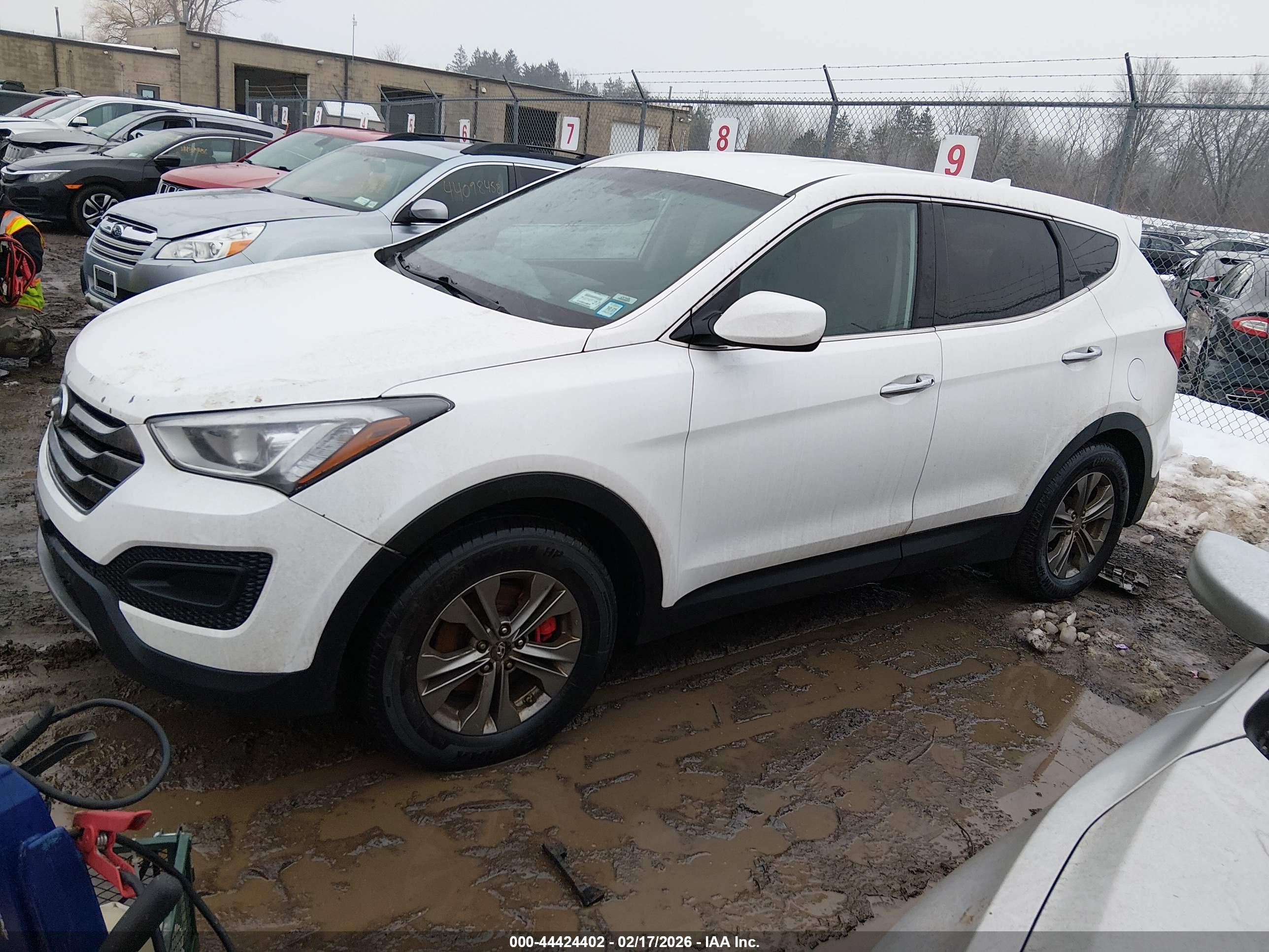 HYUNDAI SANTA image 2